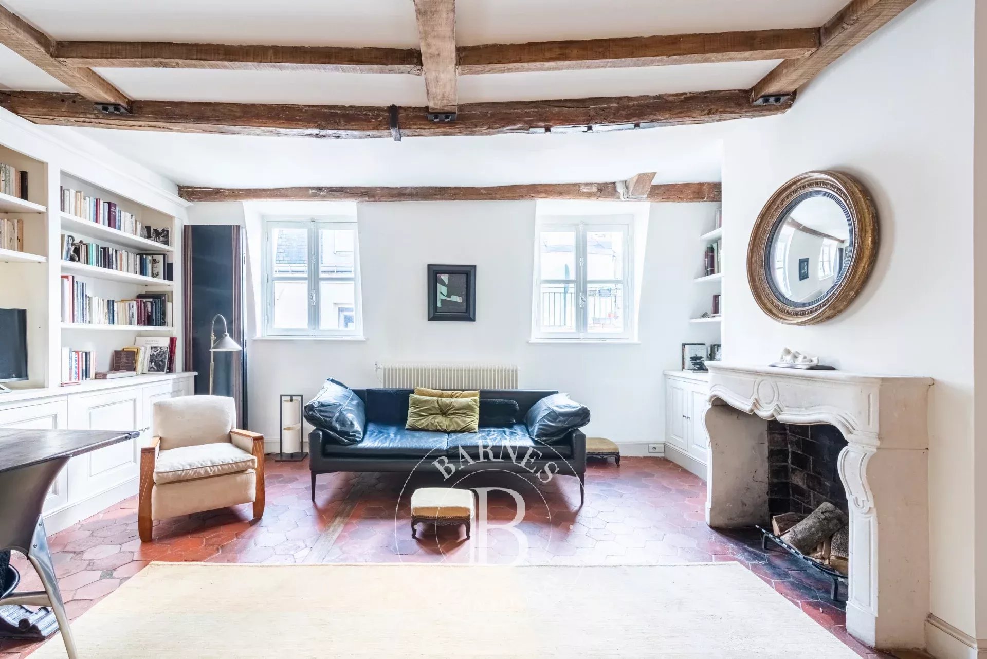 Daire Paris 4ème - picture 9