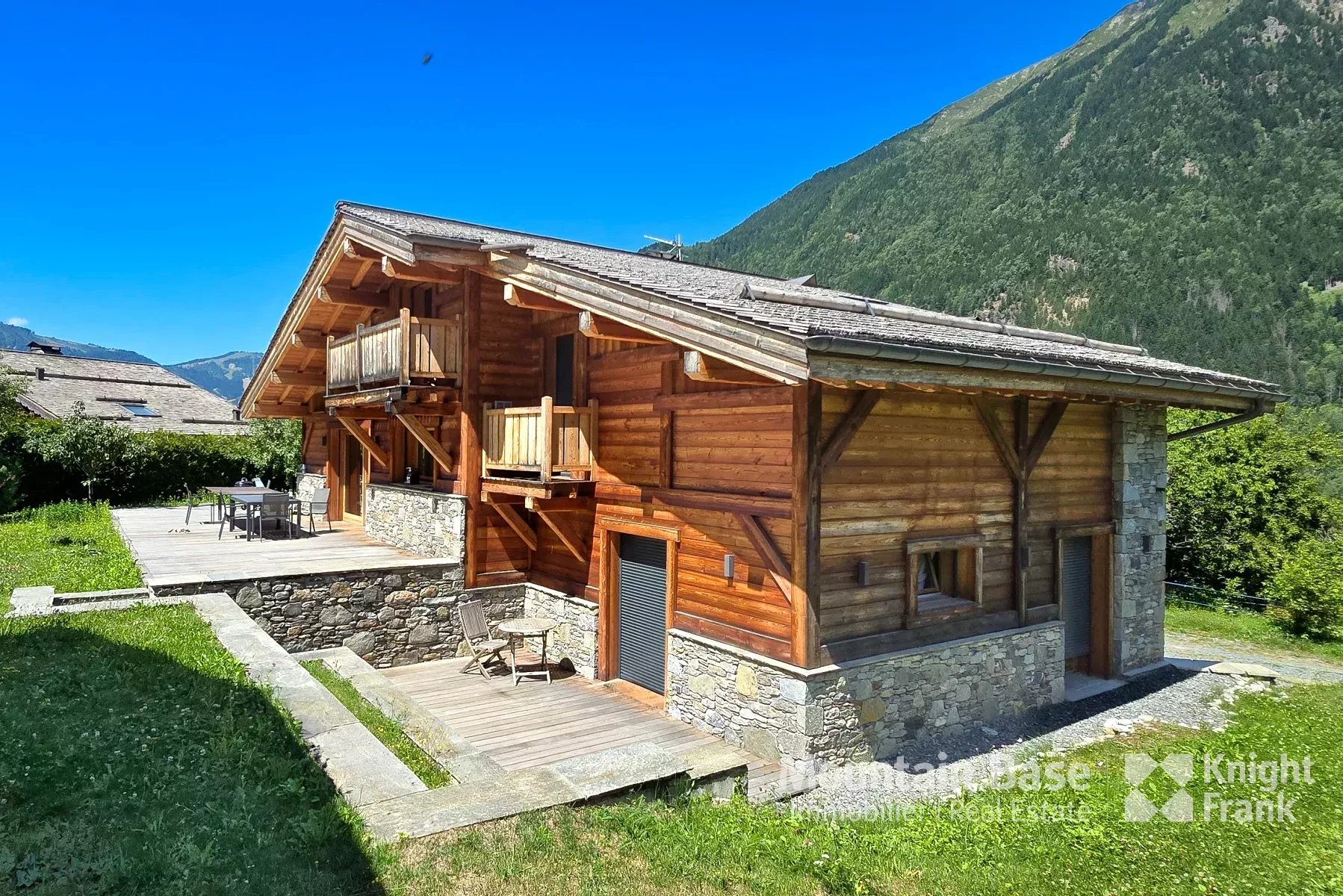 Photo of Chalet recently built four-bedroom chalet located in Les Songenaz