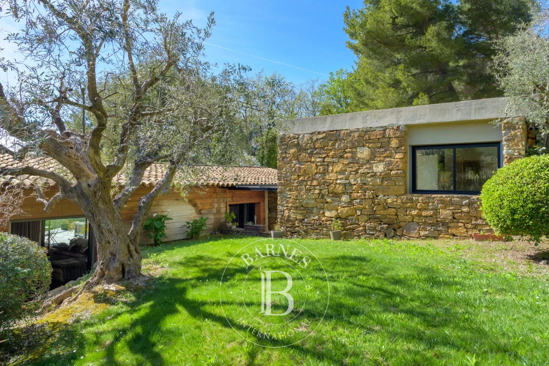 Ev Évenos - picture 10