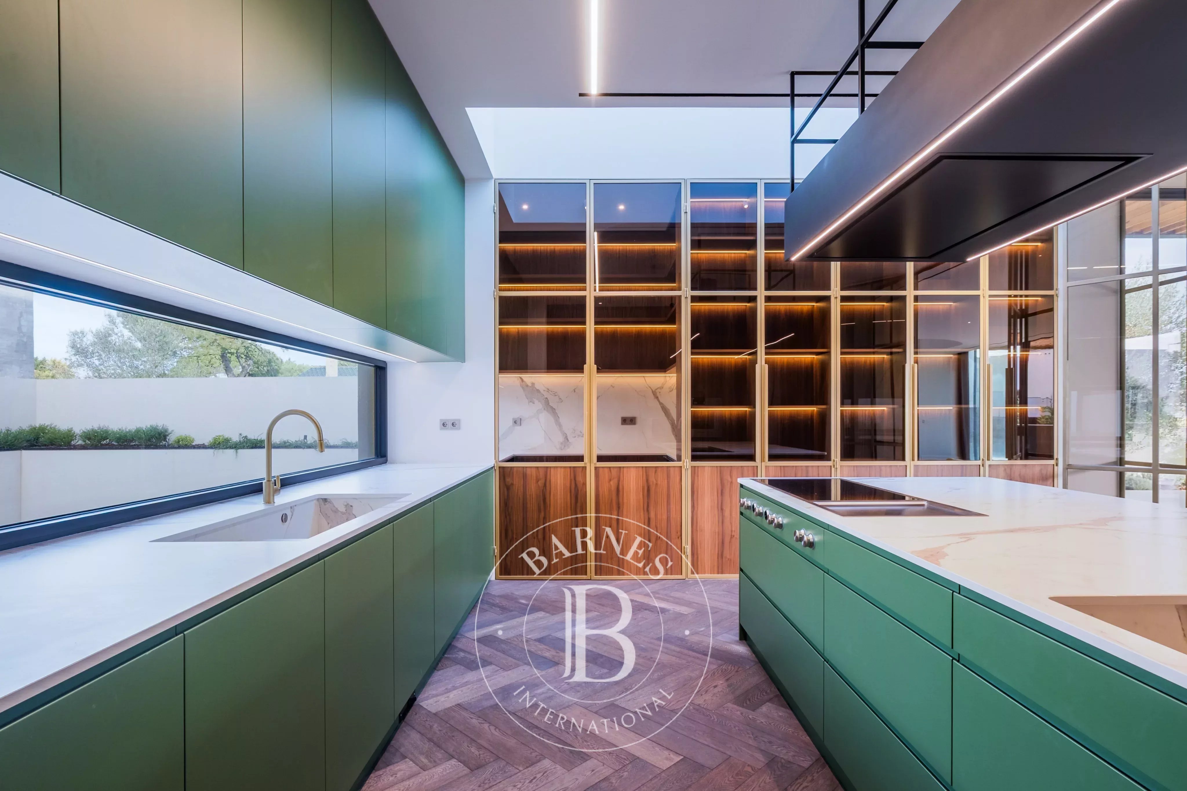 Contemporary villa in Cascais