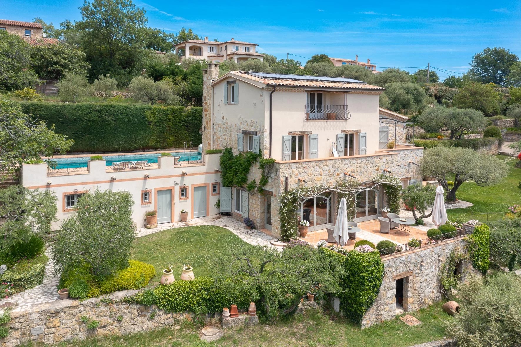 Superb property with panoramic view - Montauroux