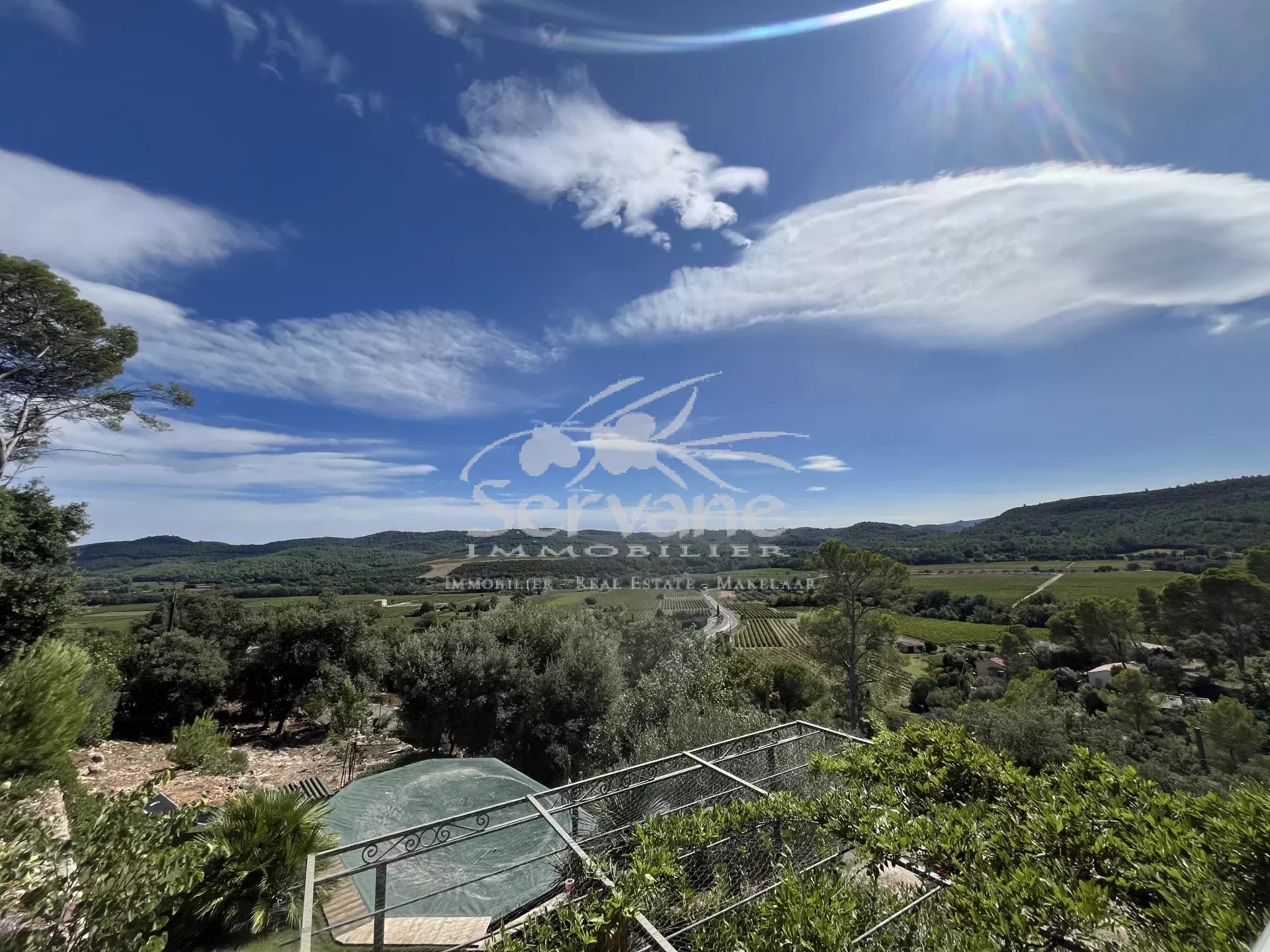 MONTFORT SUR ARGENS LARGE 4 BEDROOMS VILLA T5