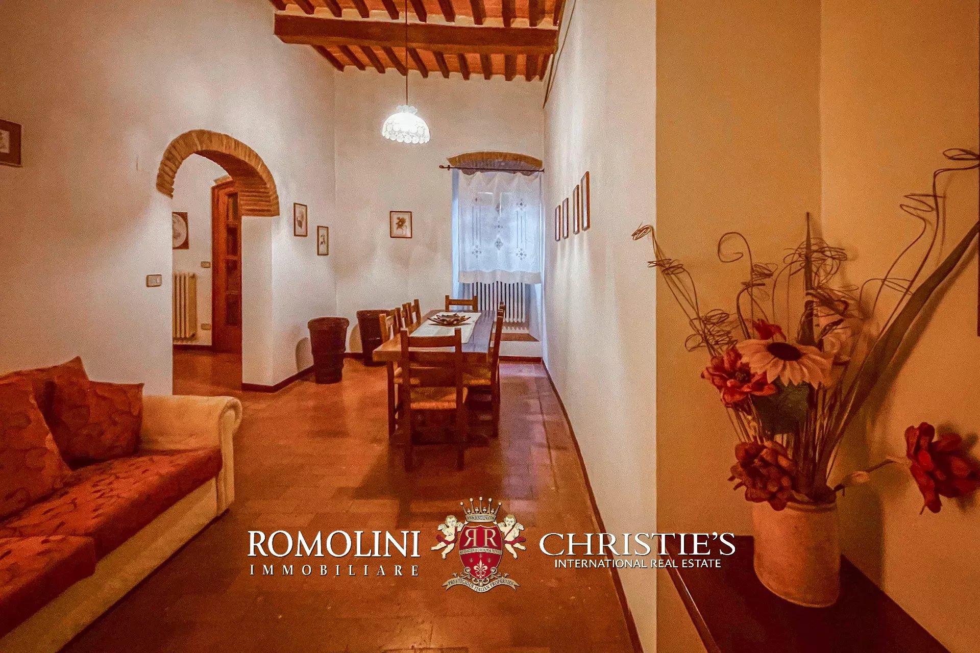 4 Bedroom Villa/Townhouse's Image 49