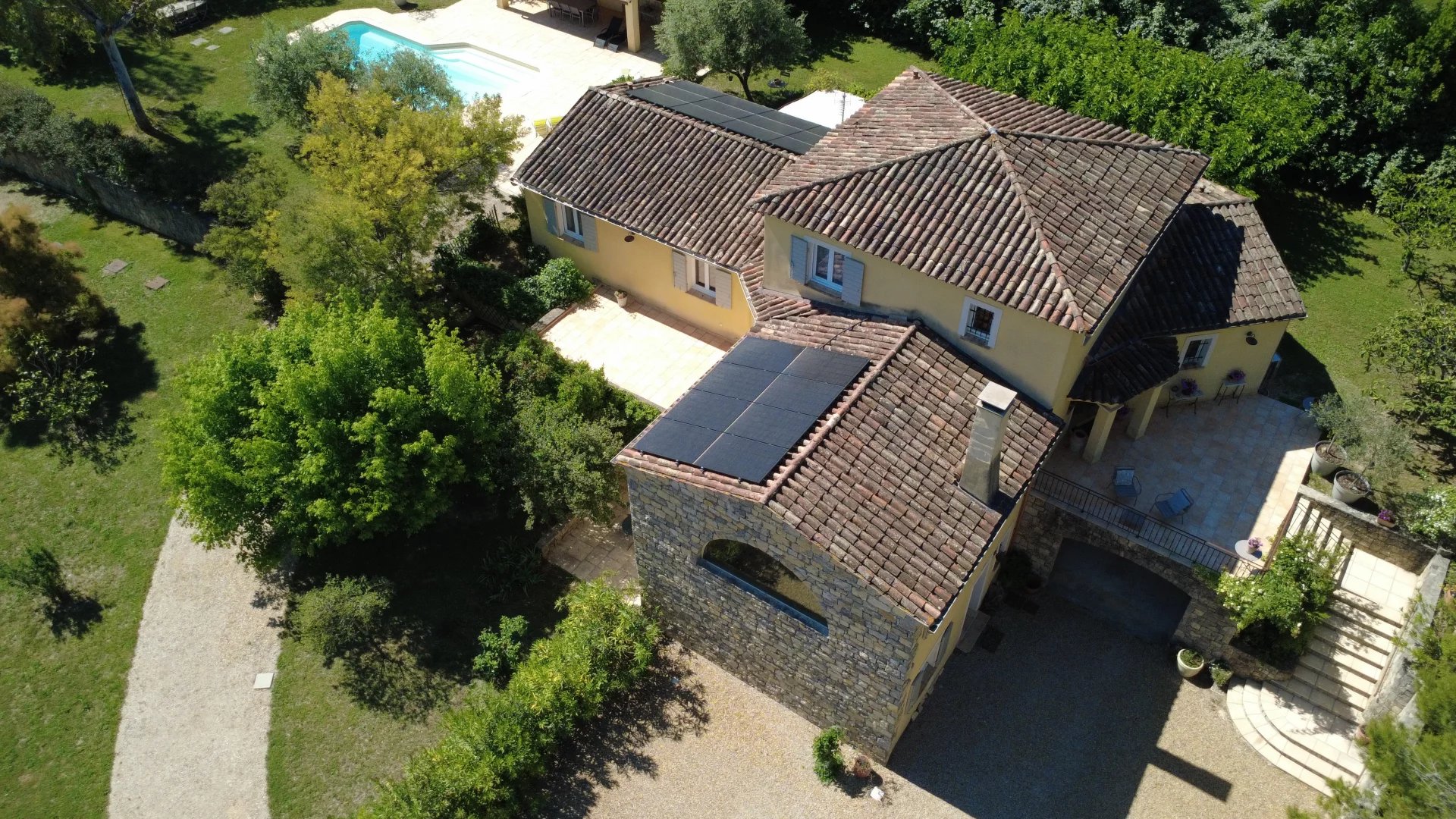 Fabulous 4 bedroom house with large Independent Studio and Swimming Pool - Fayence