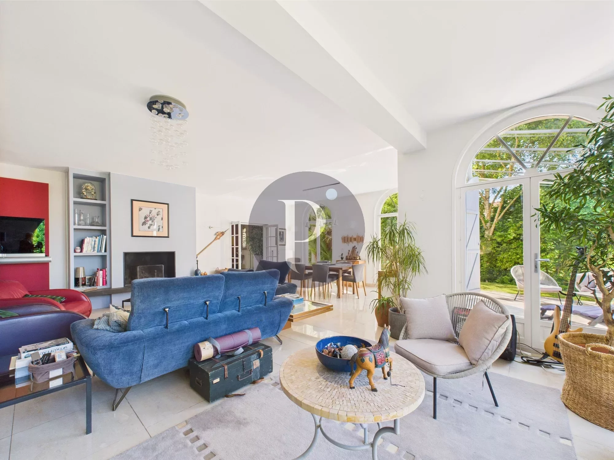 vente-maison-7-pieces-verrieres-le-buisson-85960359