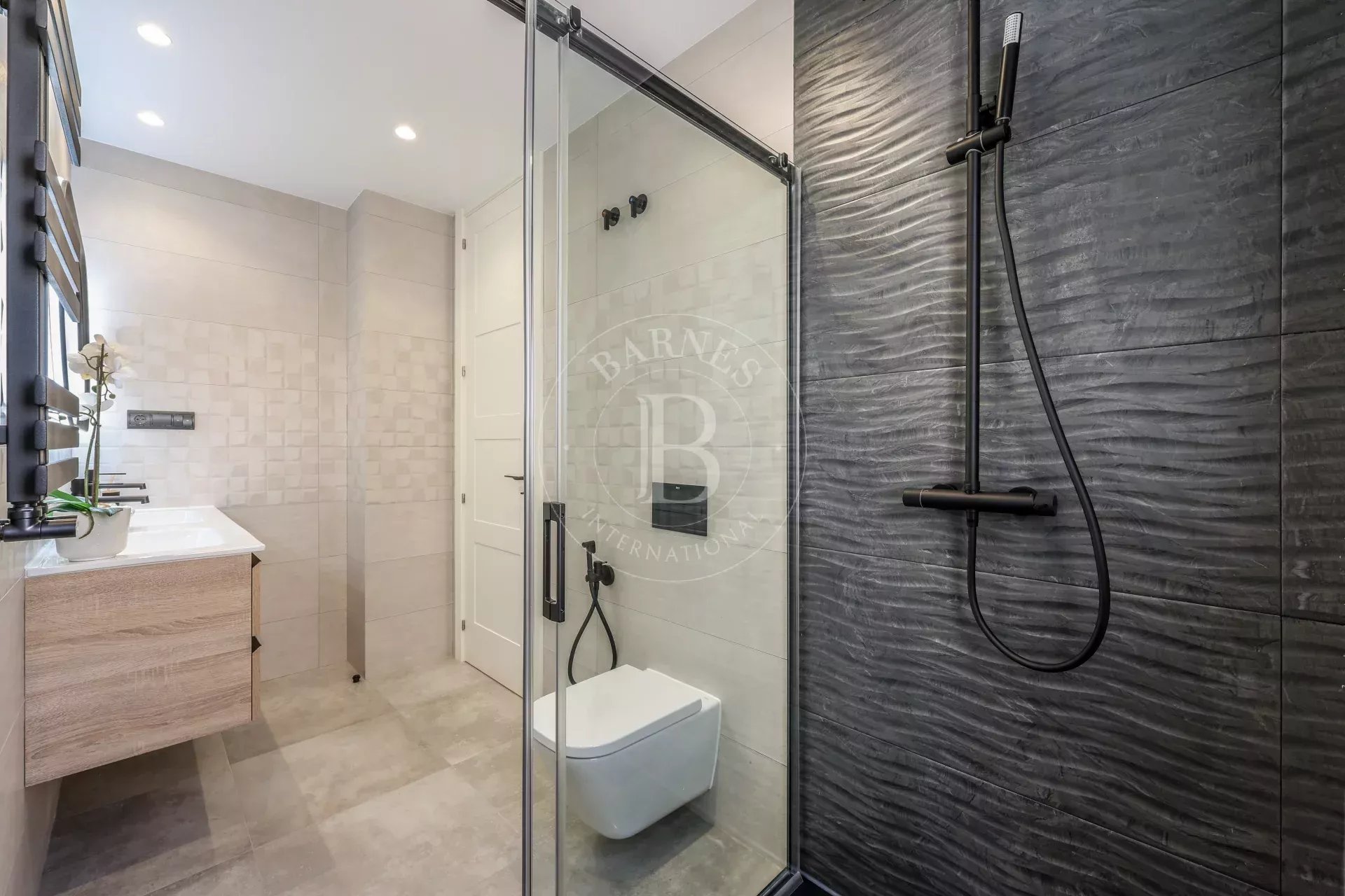 Daire Madrid - picture 13