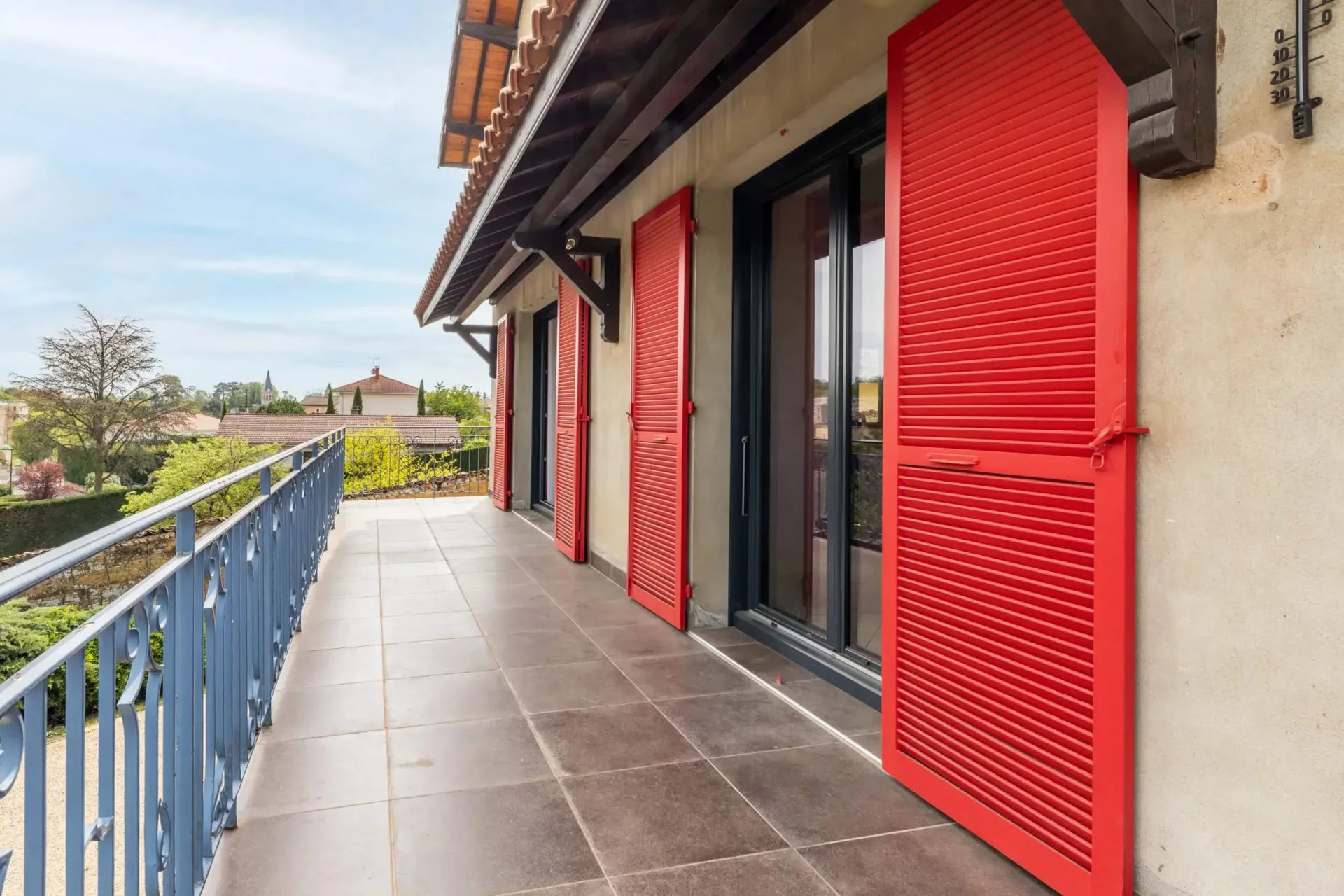 Appartement 93 m² à rénover avec une terrasse 30 m²
