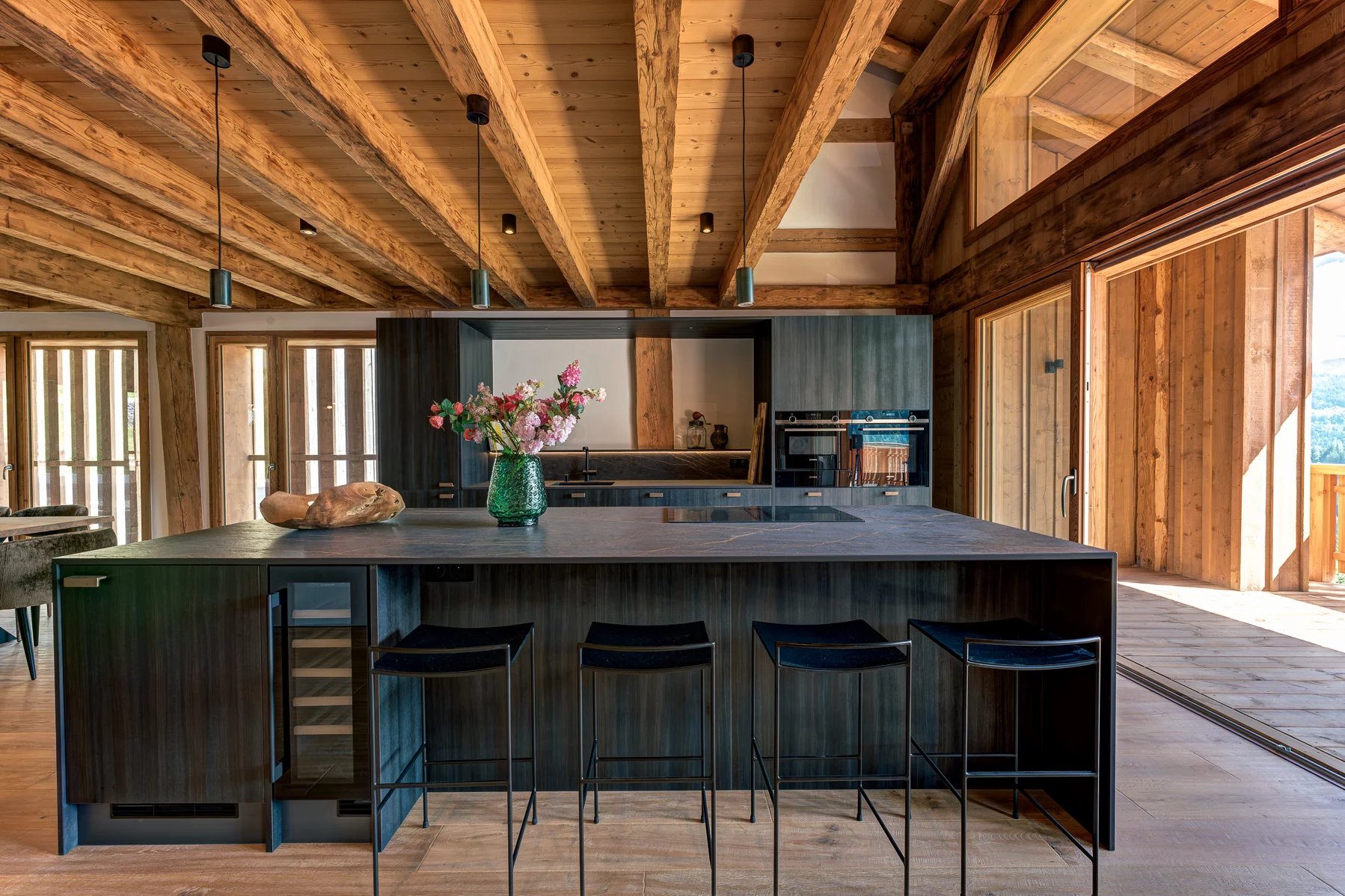 Photo of LA COTE D'ARBROZ - 6 bedroom chalet