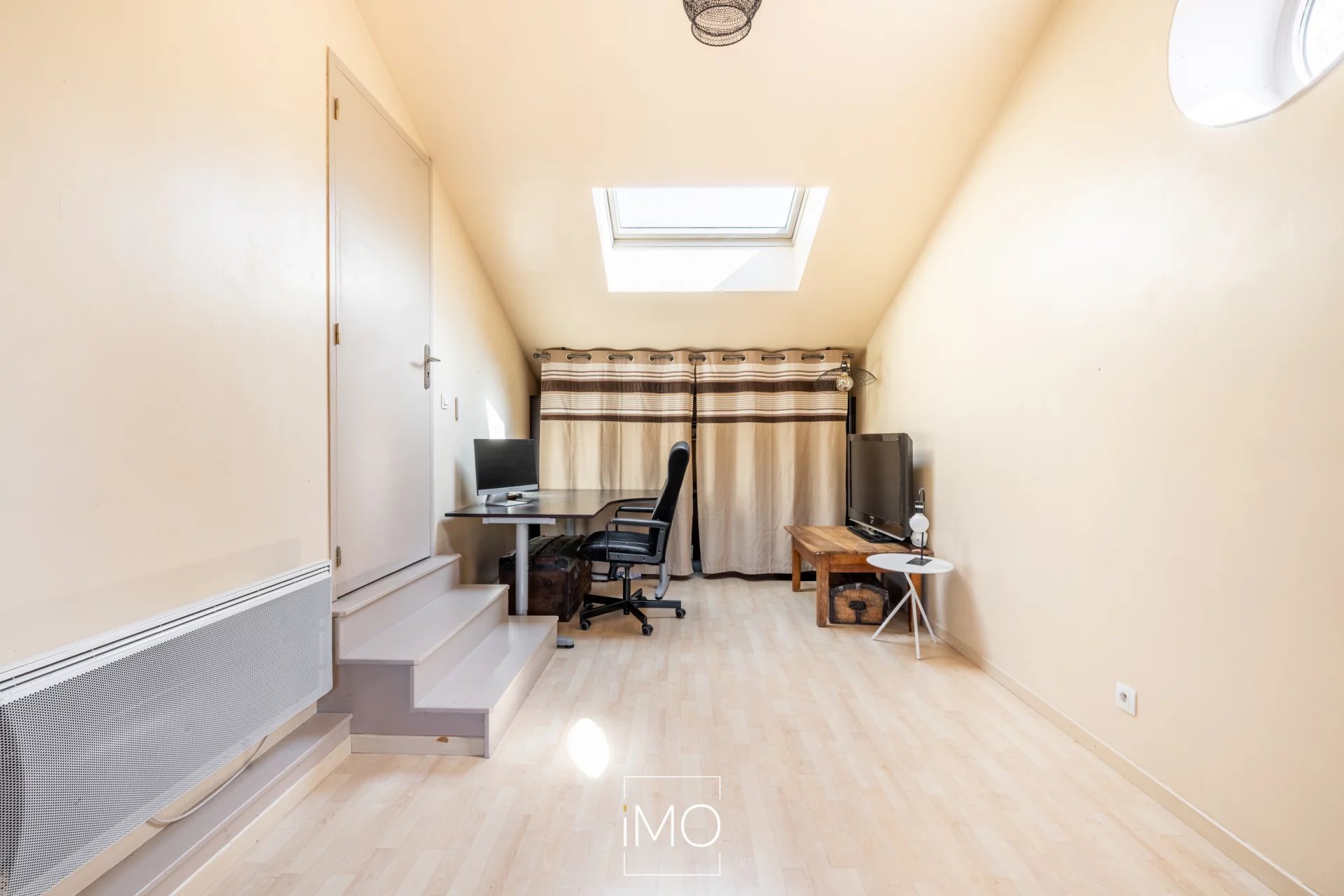 Maison familiale de 130 m² avec piscine sur parcelle de 1 028 m²