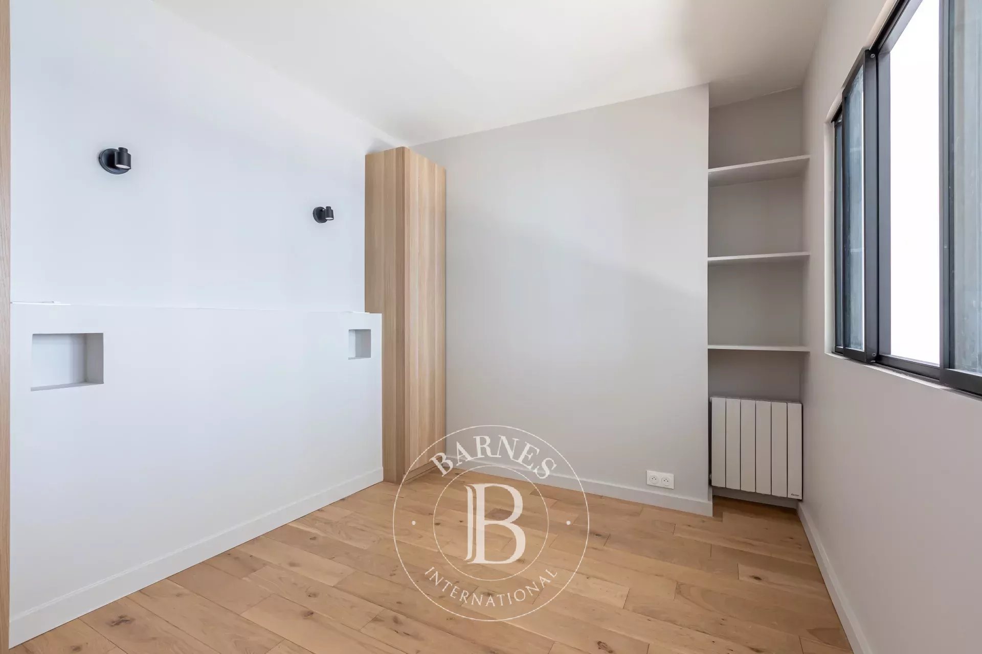 Daire Paris 8ème - picture 6