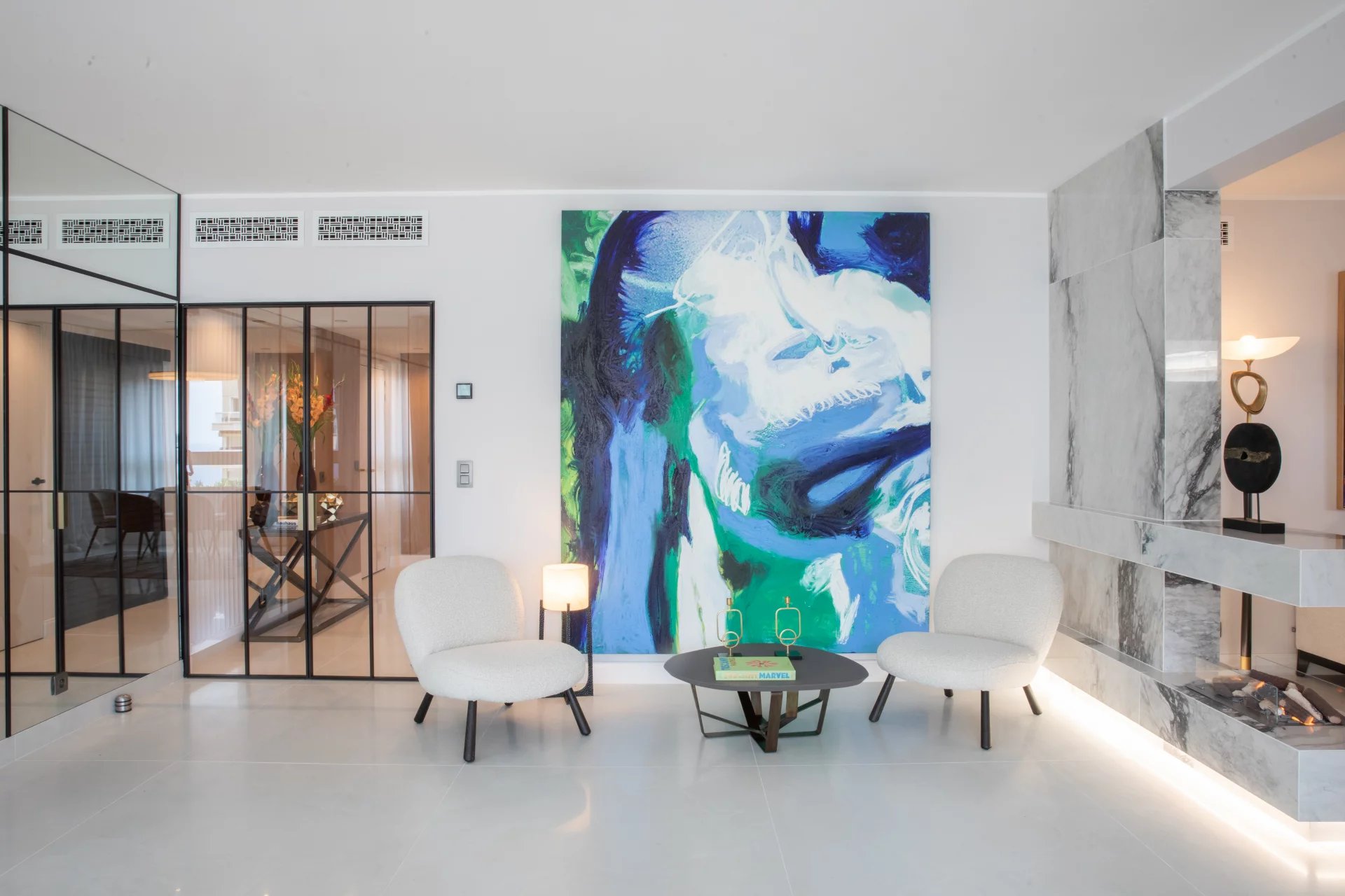 Penthouse luxuriously renovated and furnished in a high end residence