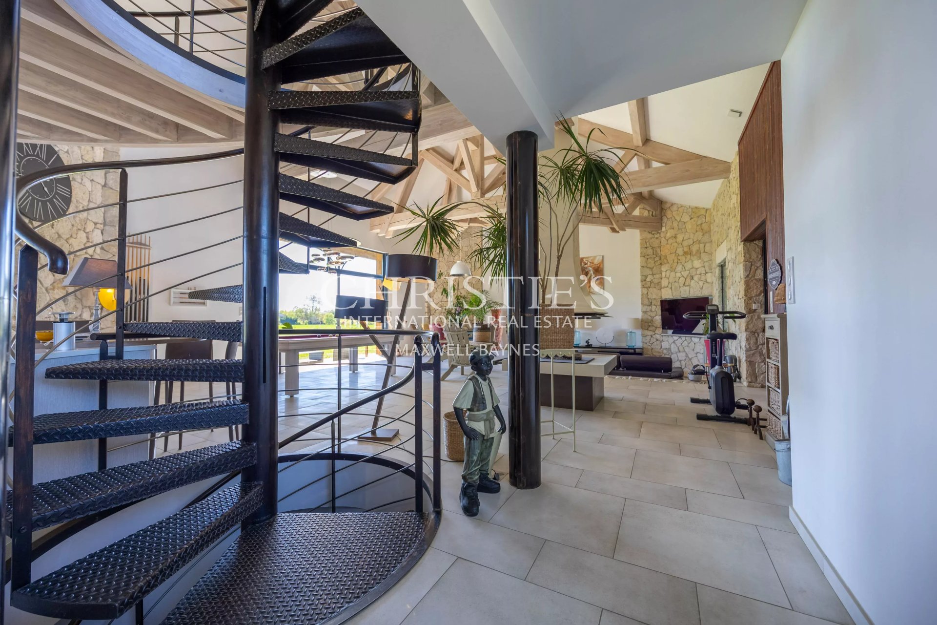 3 Bedroom Villa/Townhouse's Image 9