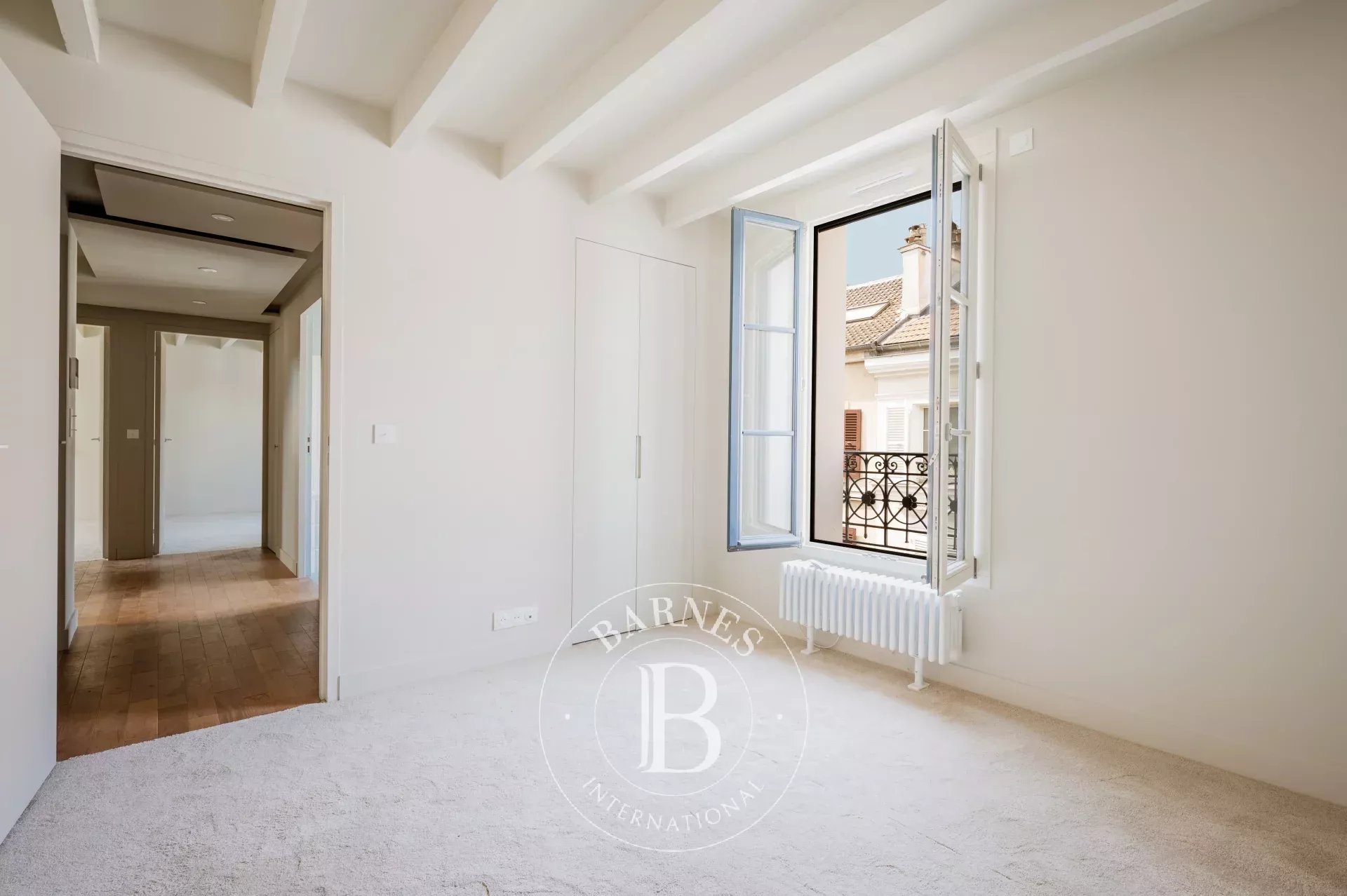 Clichy  - Duplex 3 Bedrooms - picture 12