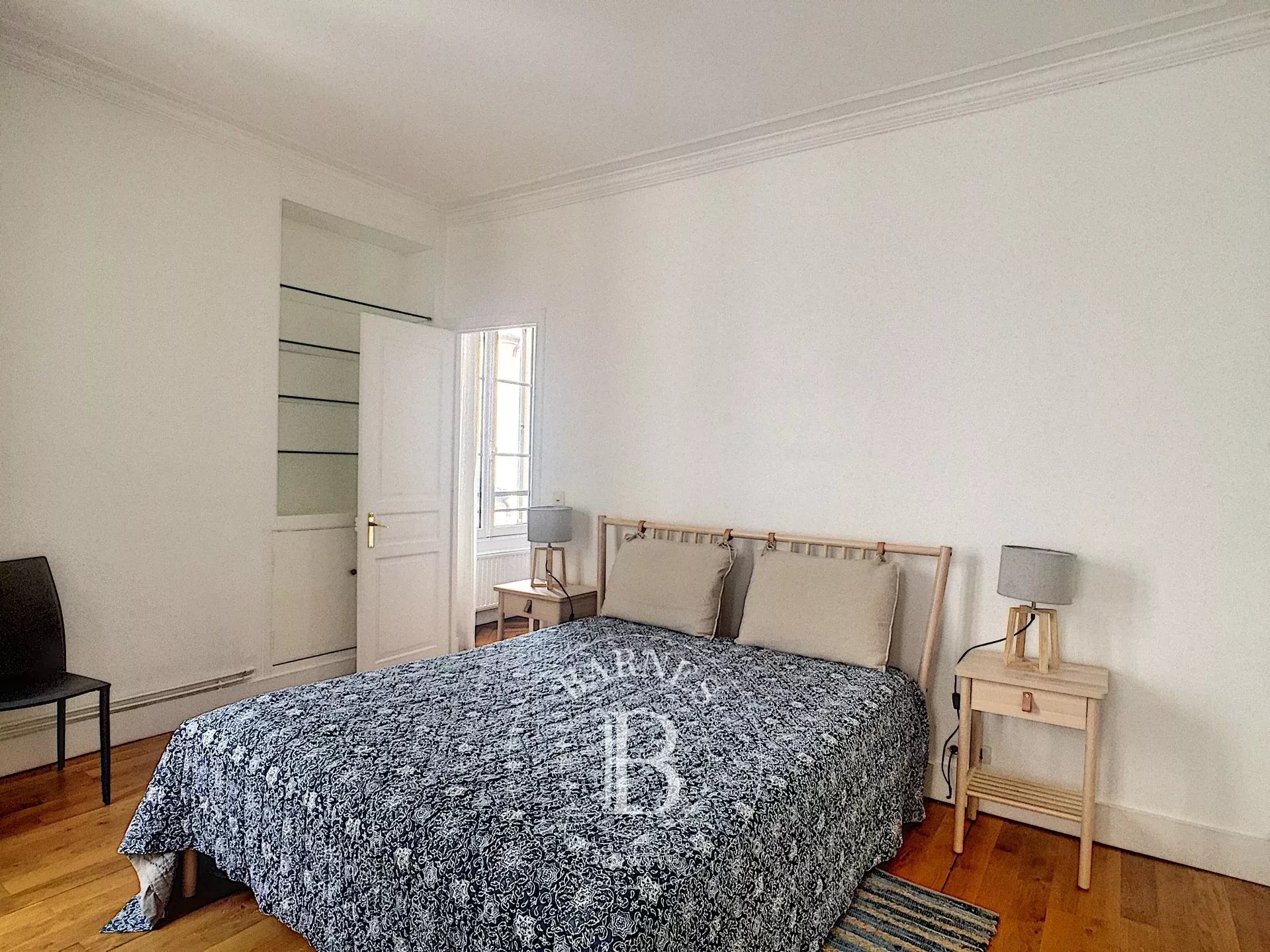 Daire Paris 3ème - picture 5