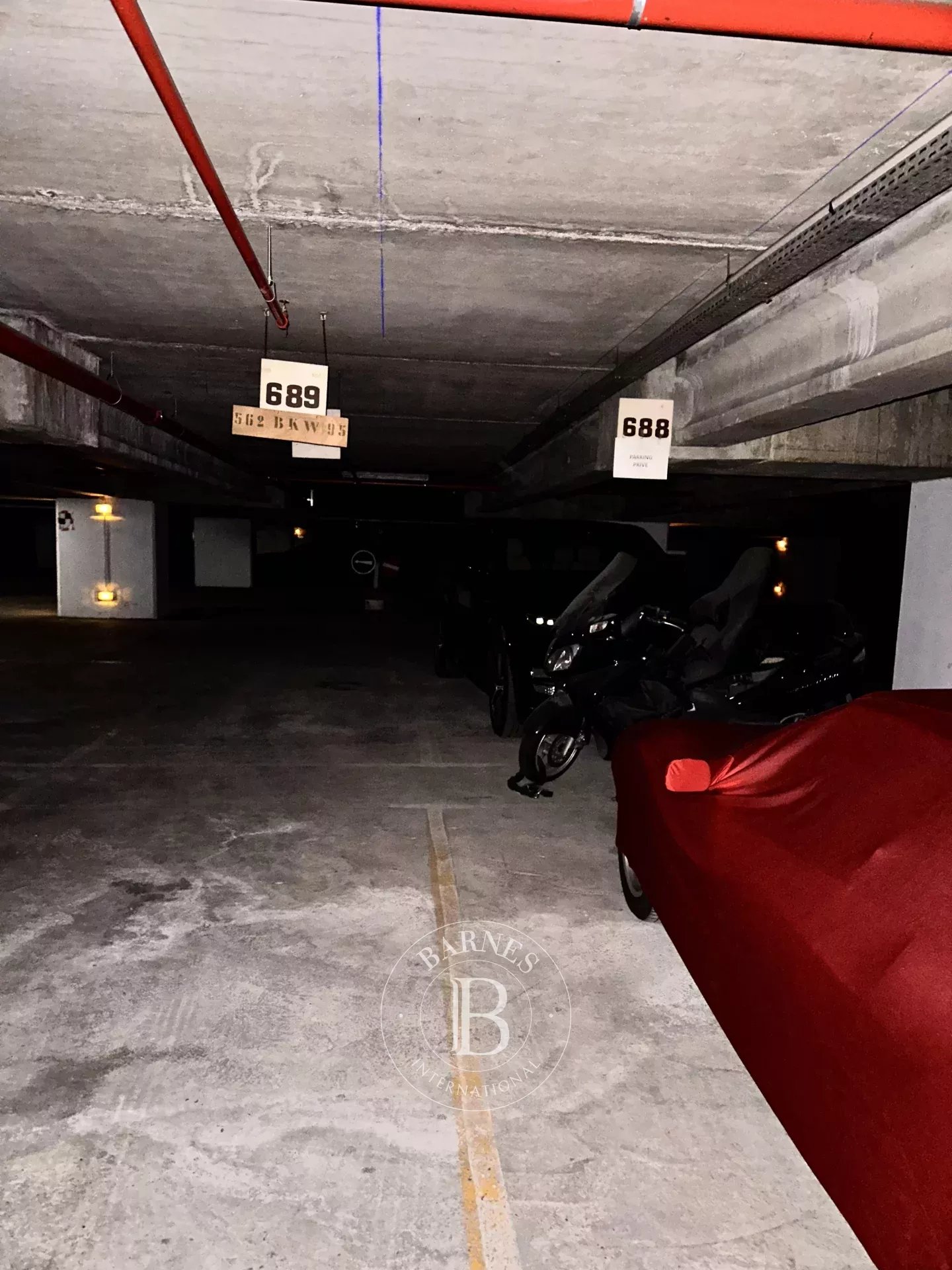 Daire Paris 8ème - picture 4