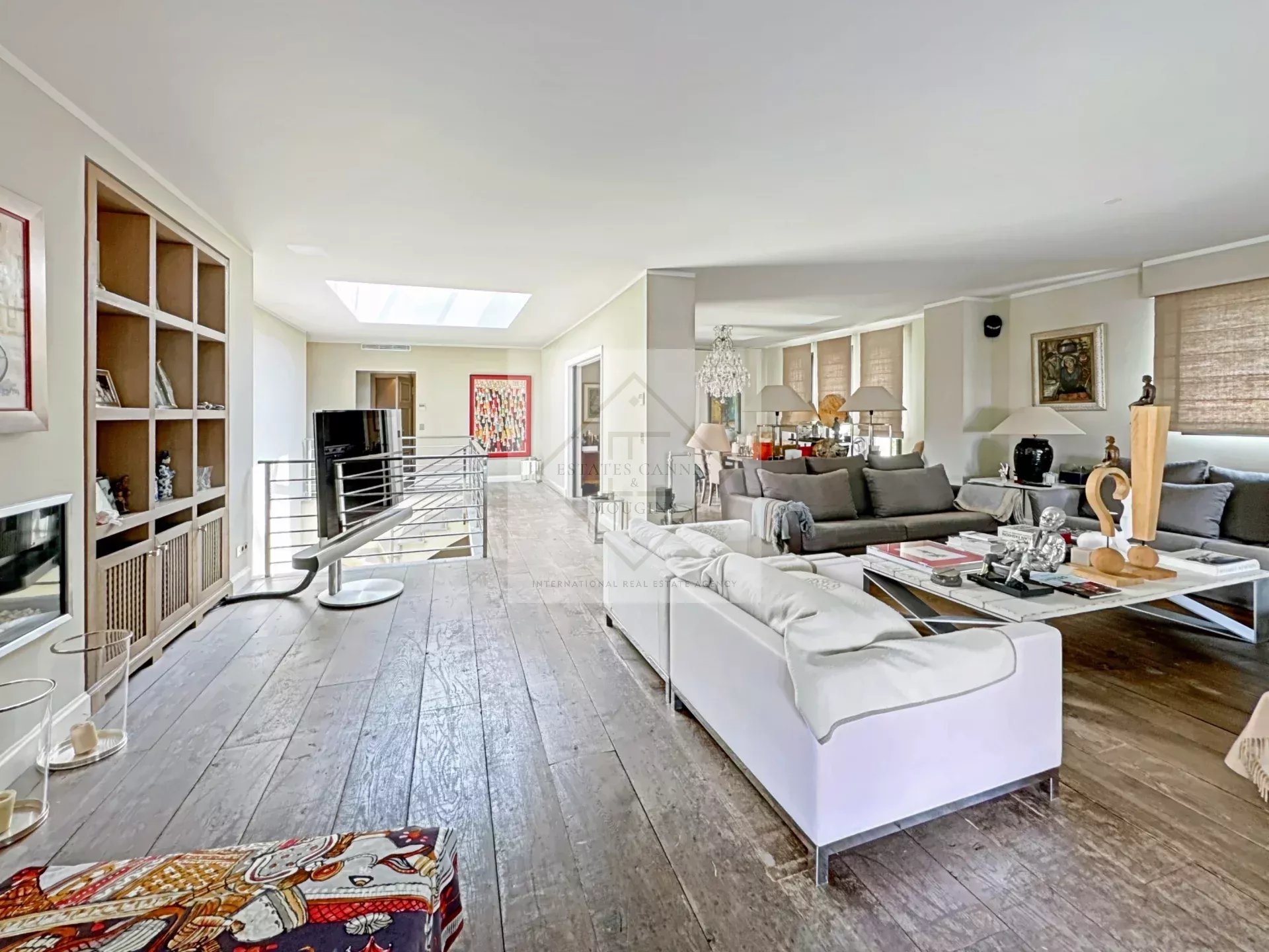 Unique villa avec piscine Bd Croisette Cannes — photo 18