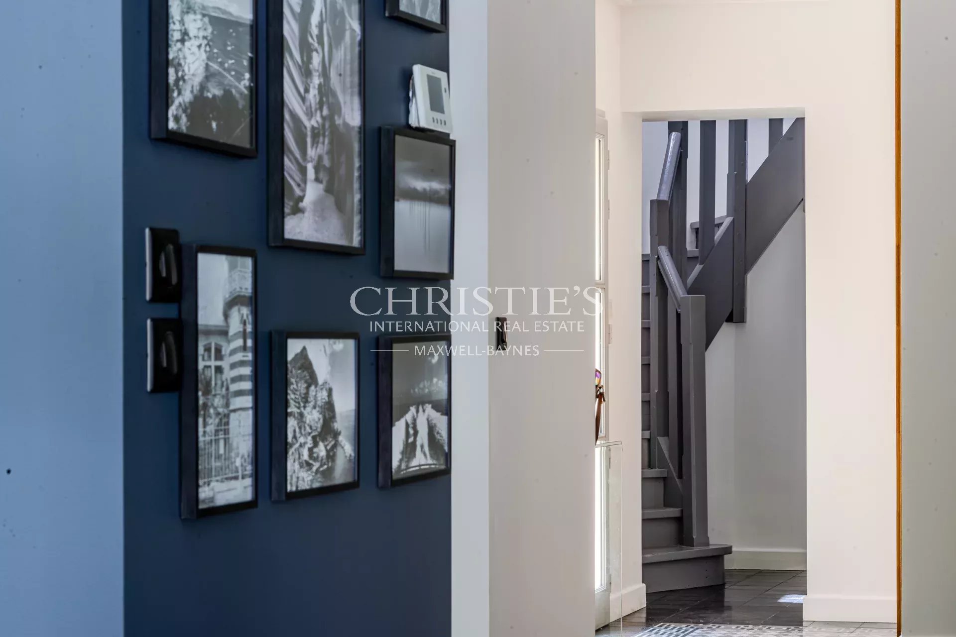 5 Bedroom Villa/Townhouse's Image 18
