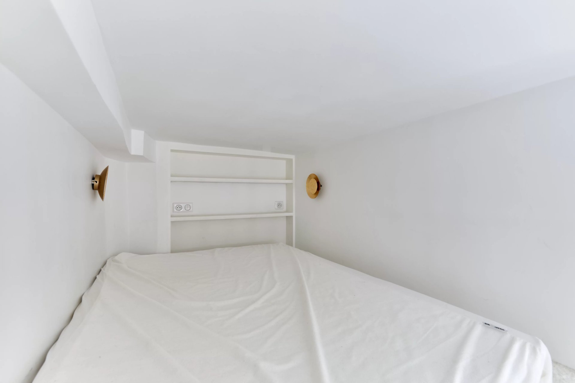1 Bedroom Apartment/Flat's Image 4