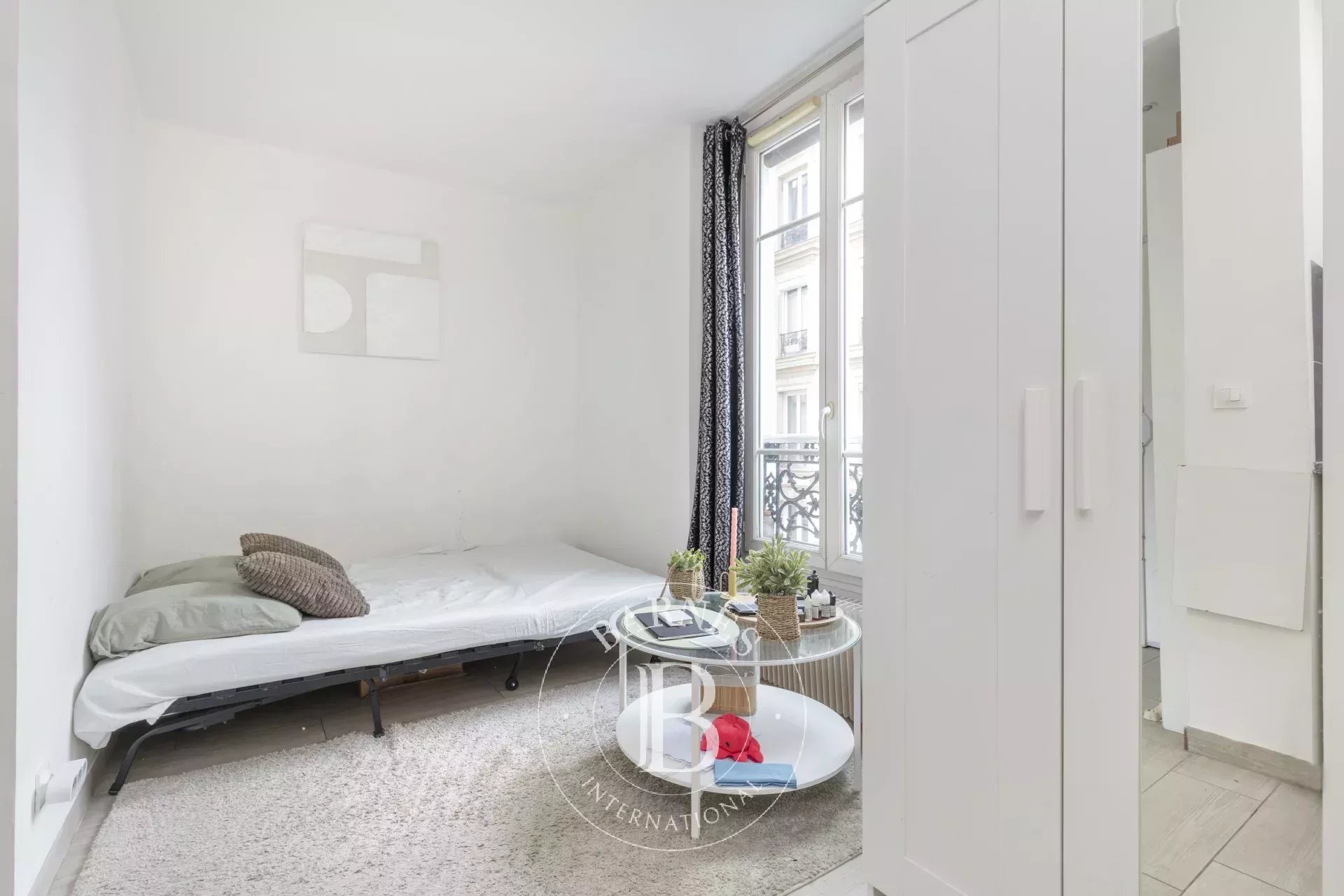 Apartment Paris 75017  -  ref 86687763 (picture 2)
