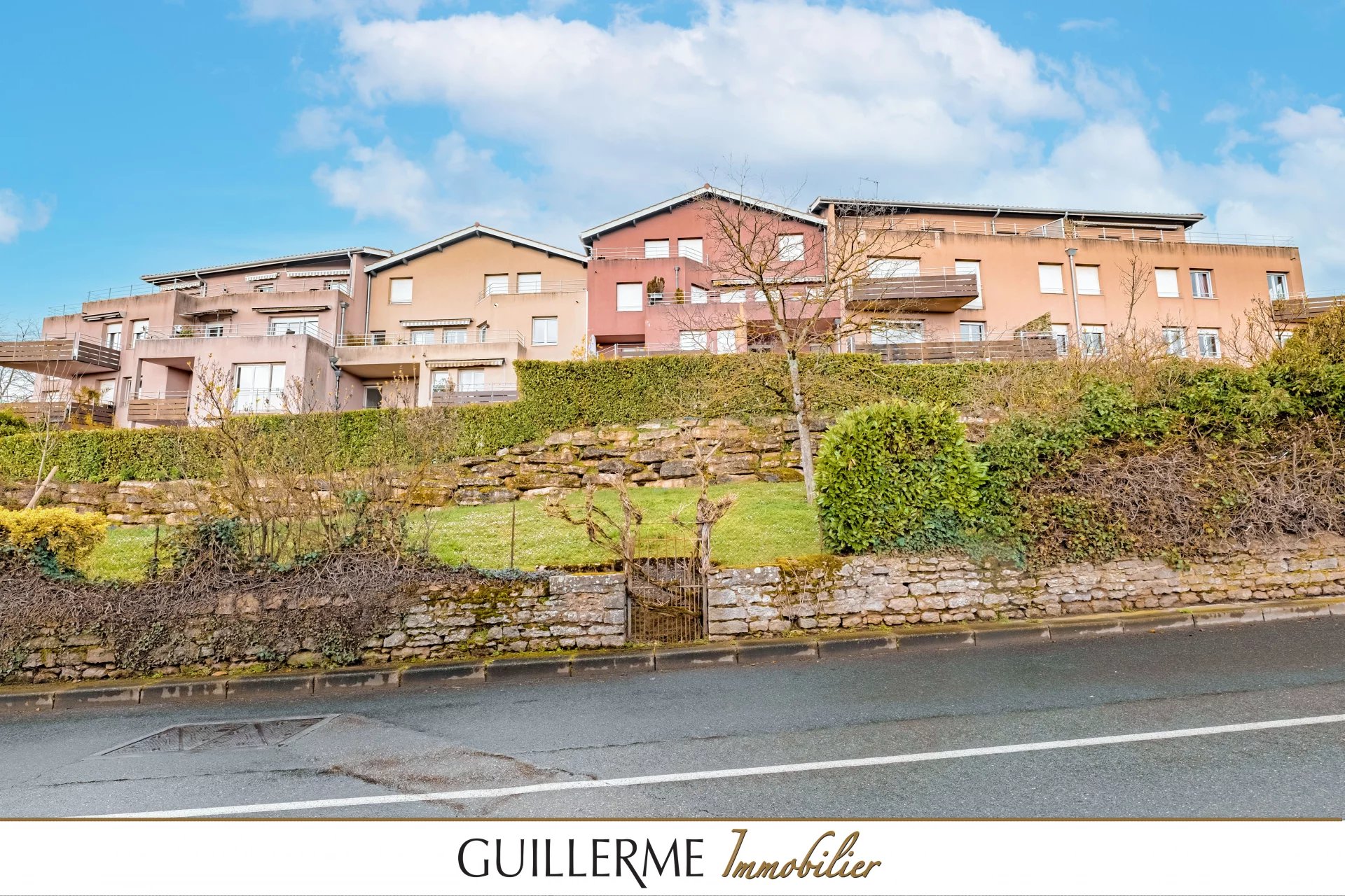 A VENDRE Appartement T4 Centre Dardilly Le Bas