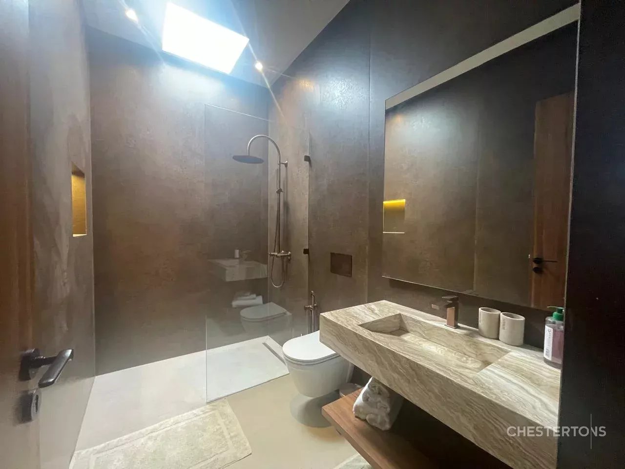  Image of Villa - 5 Bedrooms - 5 Bathrooms for Sale in Marrakech-Ménara-Marrakech-Morocco, Image 62
