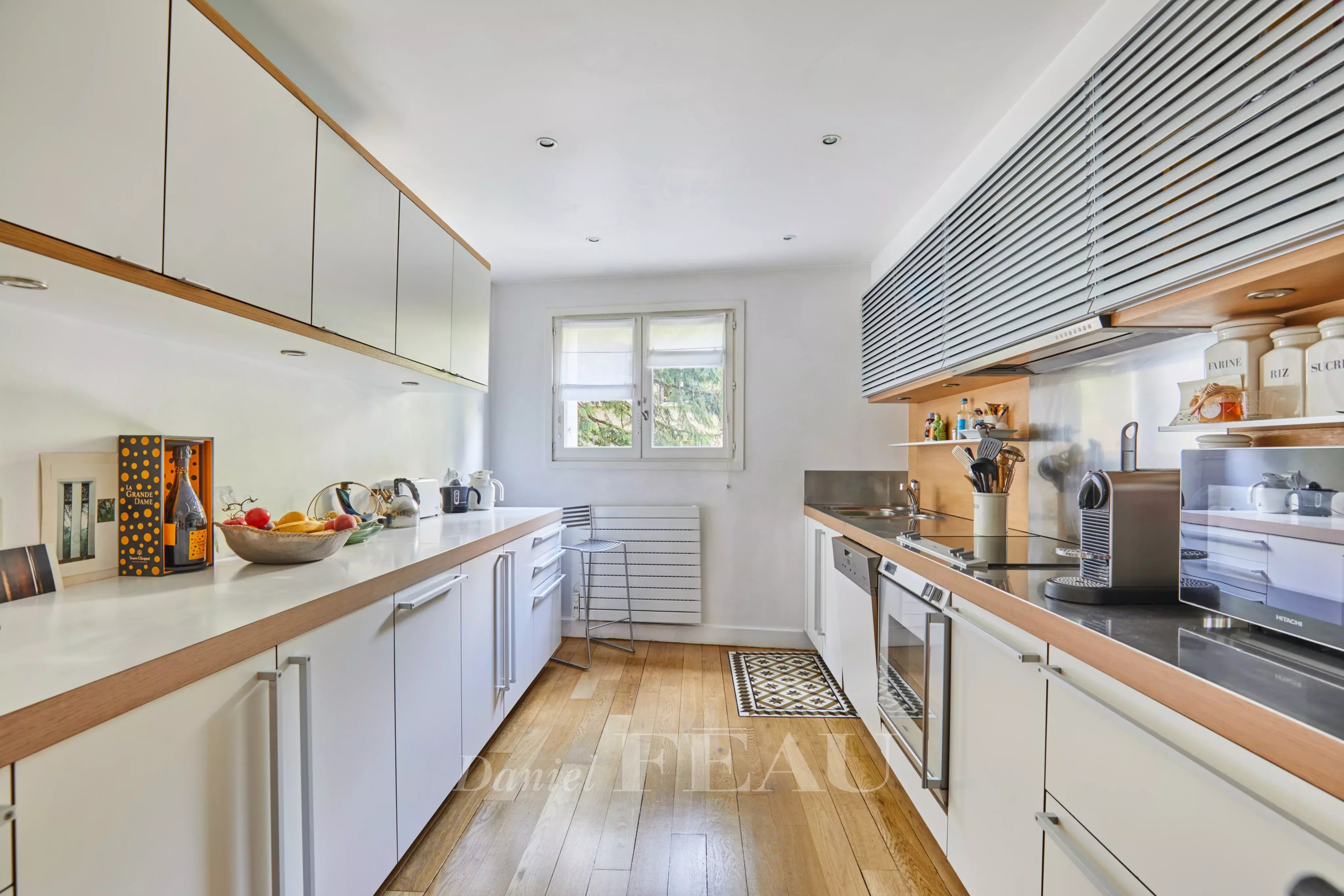 Sale Apartment Paris 7th
