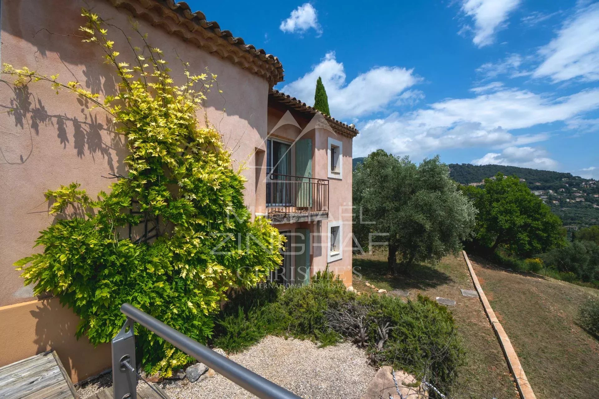 4 Bedroom Villa/Townhouse's Image 26