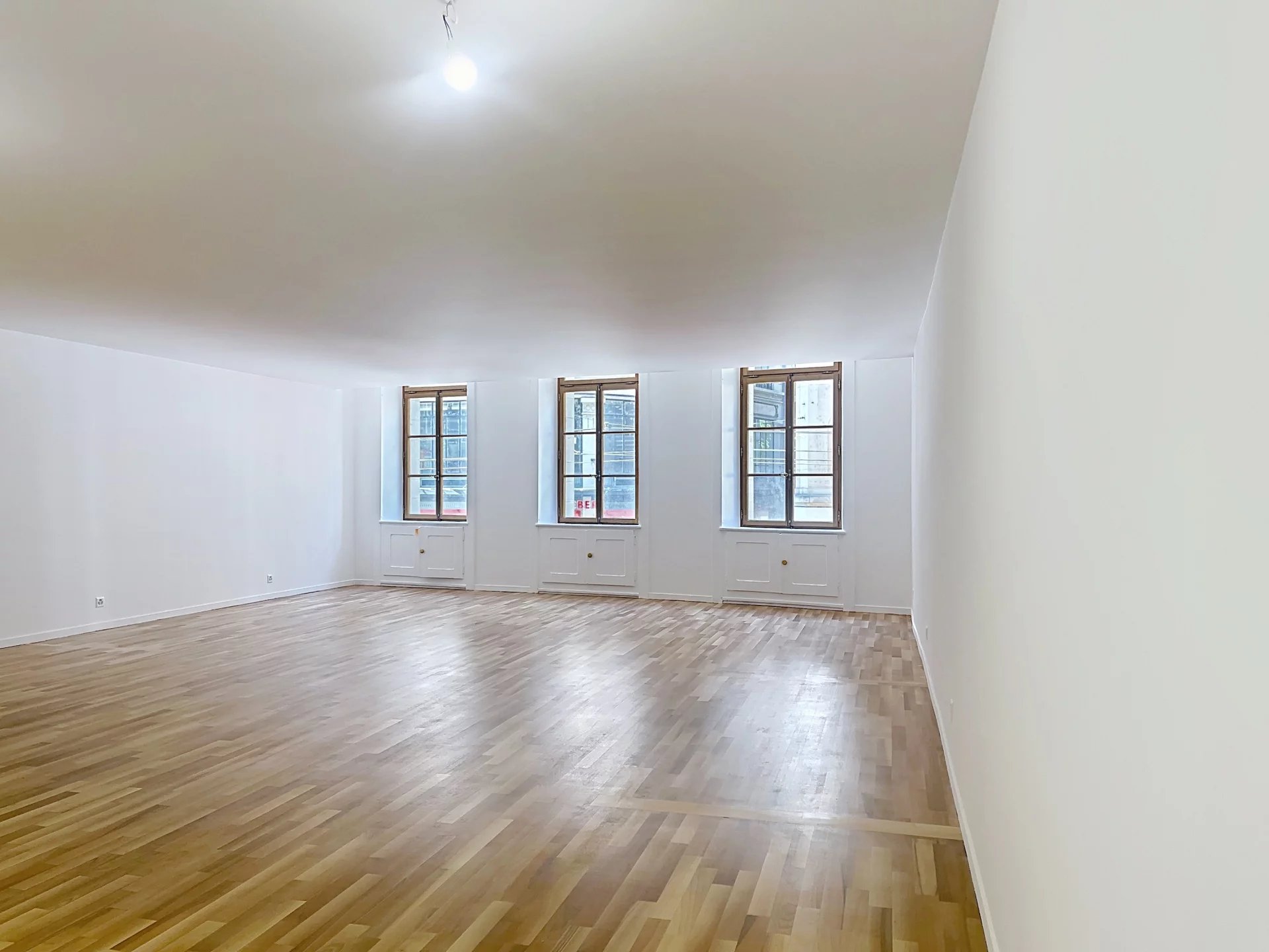 Bureaux traversants hyper centre
