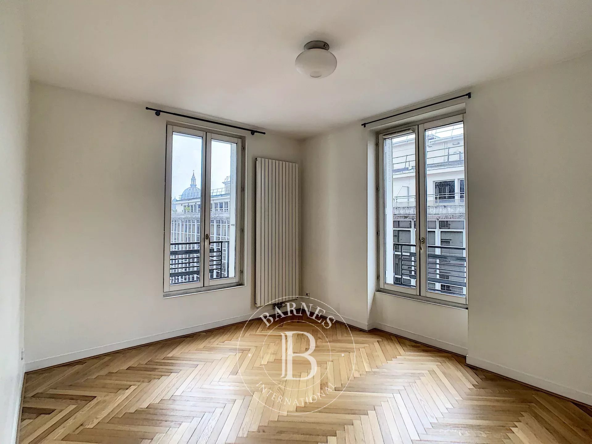 Daire Paris 8ème - picture 11