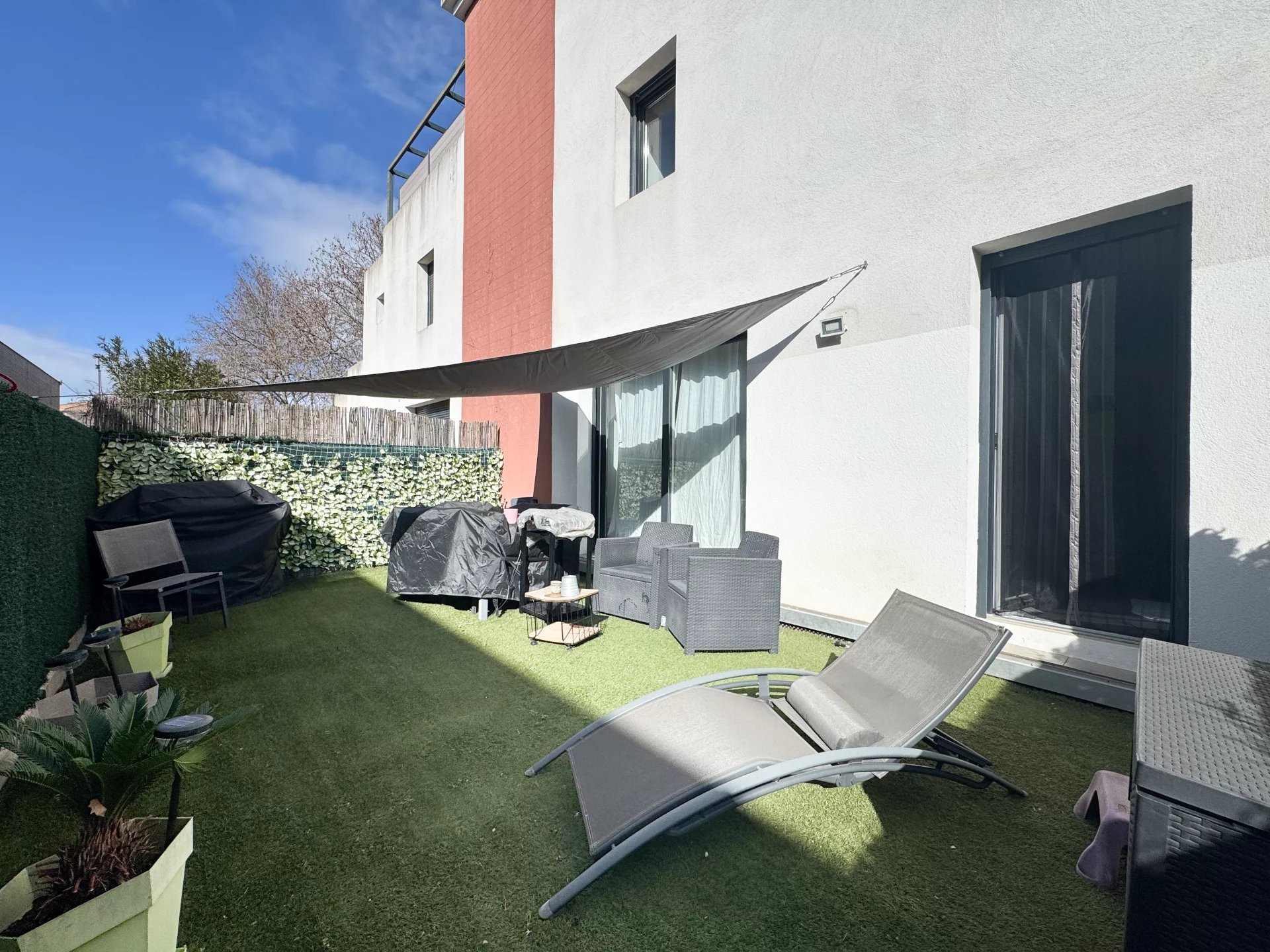 Sale Apartment Vitrolles