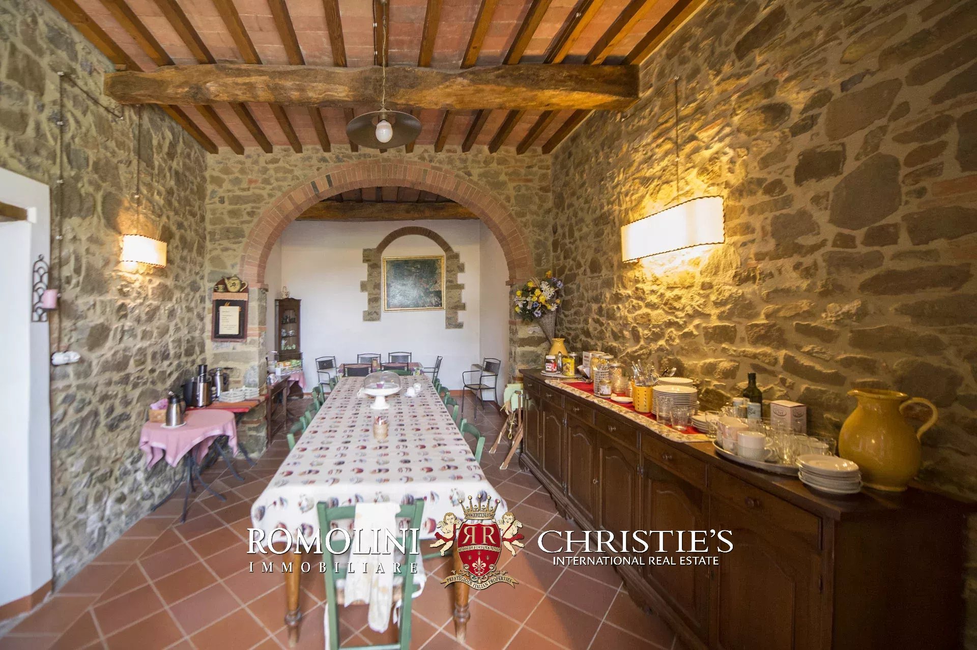 17 Bedroom Vineyard's Image 69