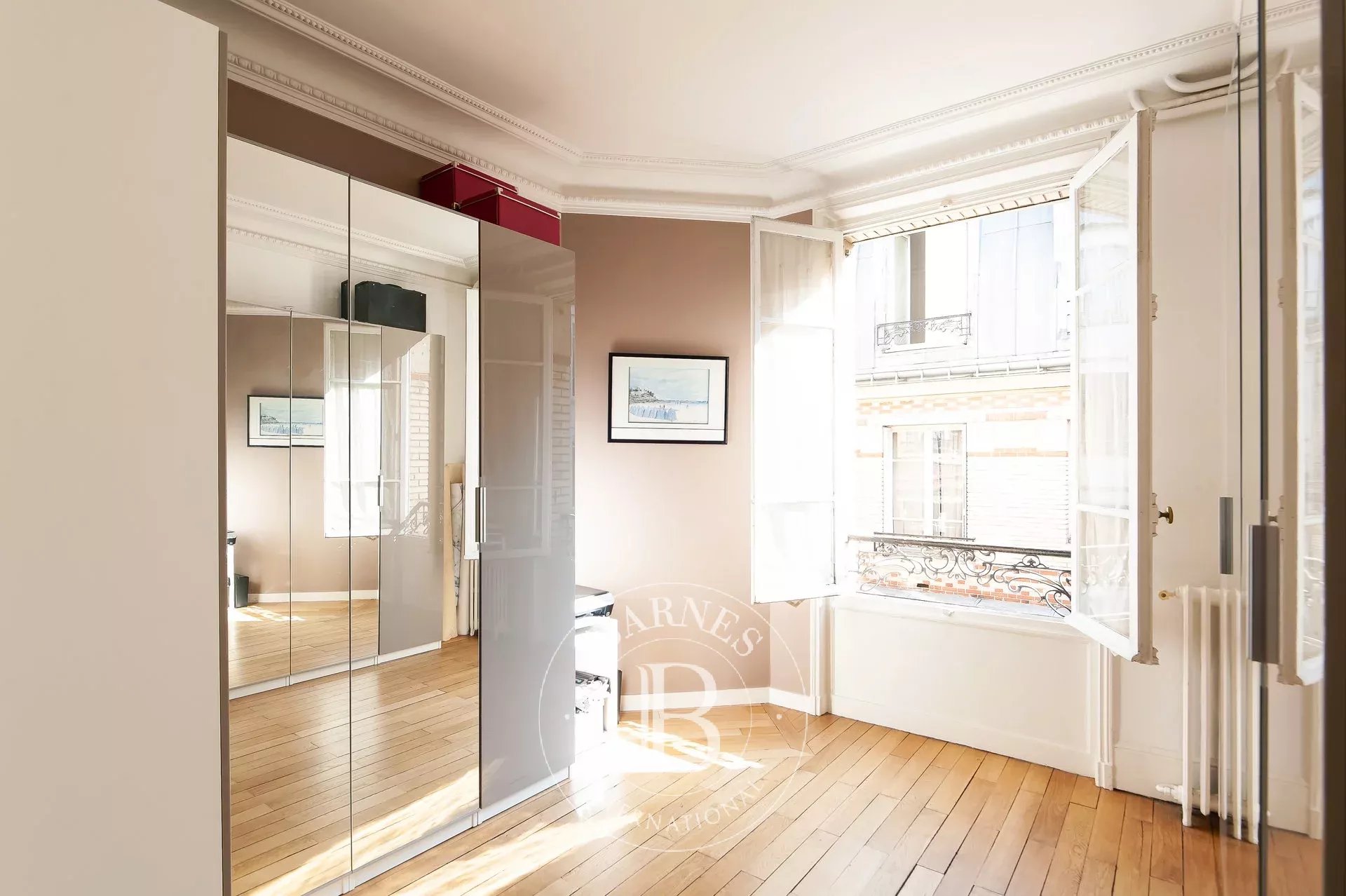 Daire Paris 9ème - picture 12