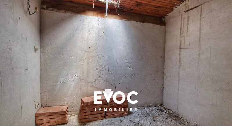 Photo 11 — Saint-Clément-de-Rivière – Terrain constructible de 1 219 m² avec maison existante à démolir ou rénover