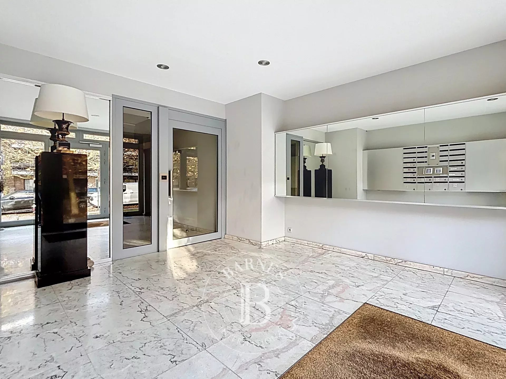 Daire Ixelles - picture 15