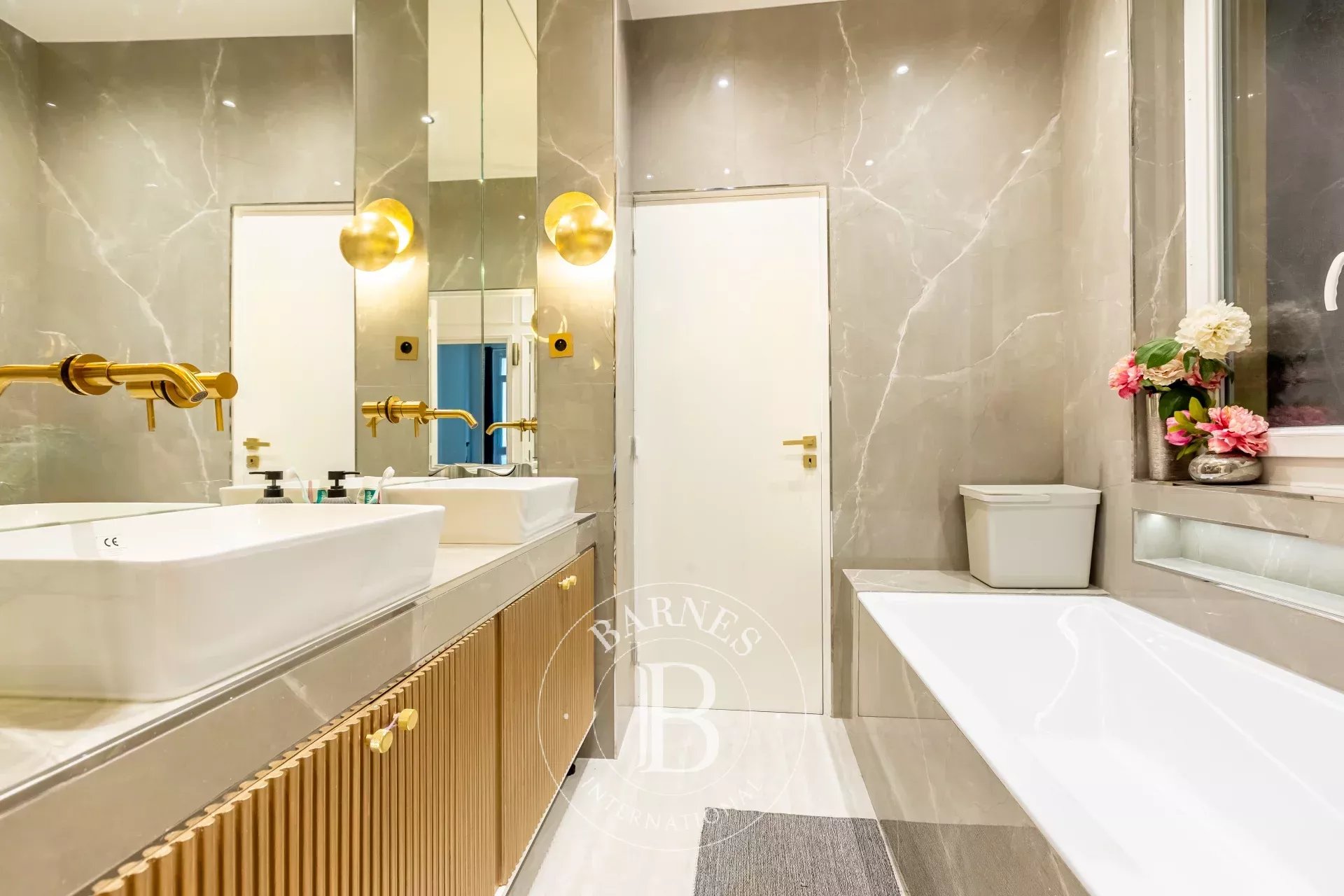 Daire Paris 17ème - picture 14