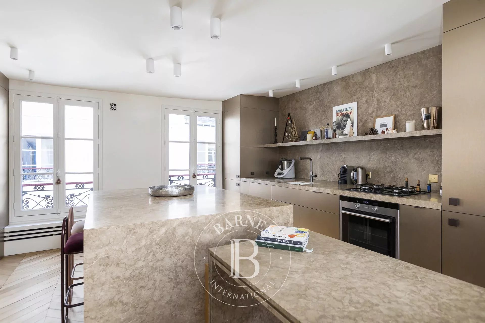 Daire Paris 7ème - picture 8