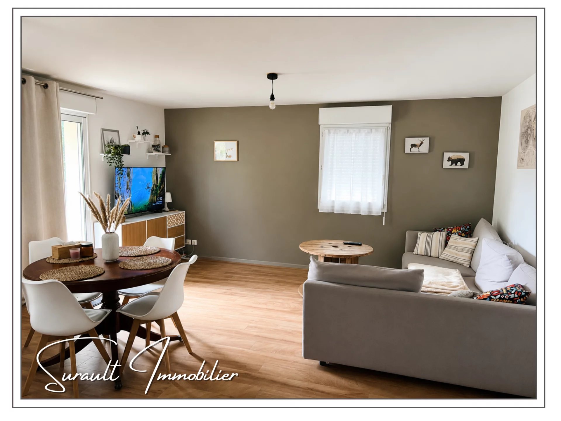 Agence immobilière de 
