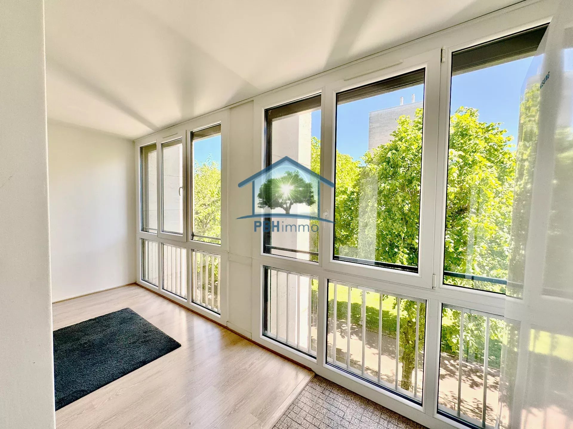 Studio lumineux & stratégique à Meudon-la-Forêt – Idéal premier achat ou investissement