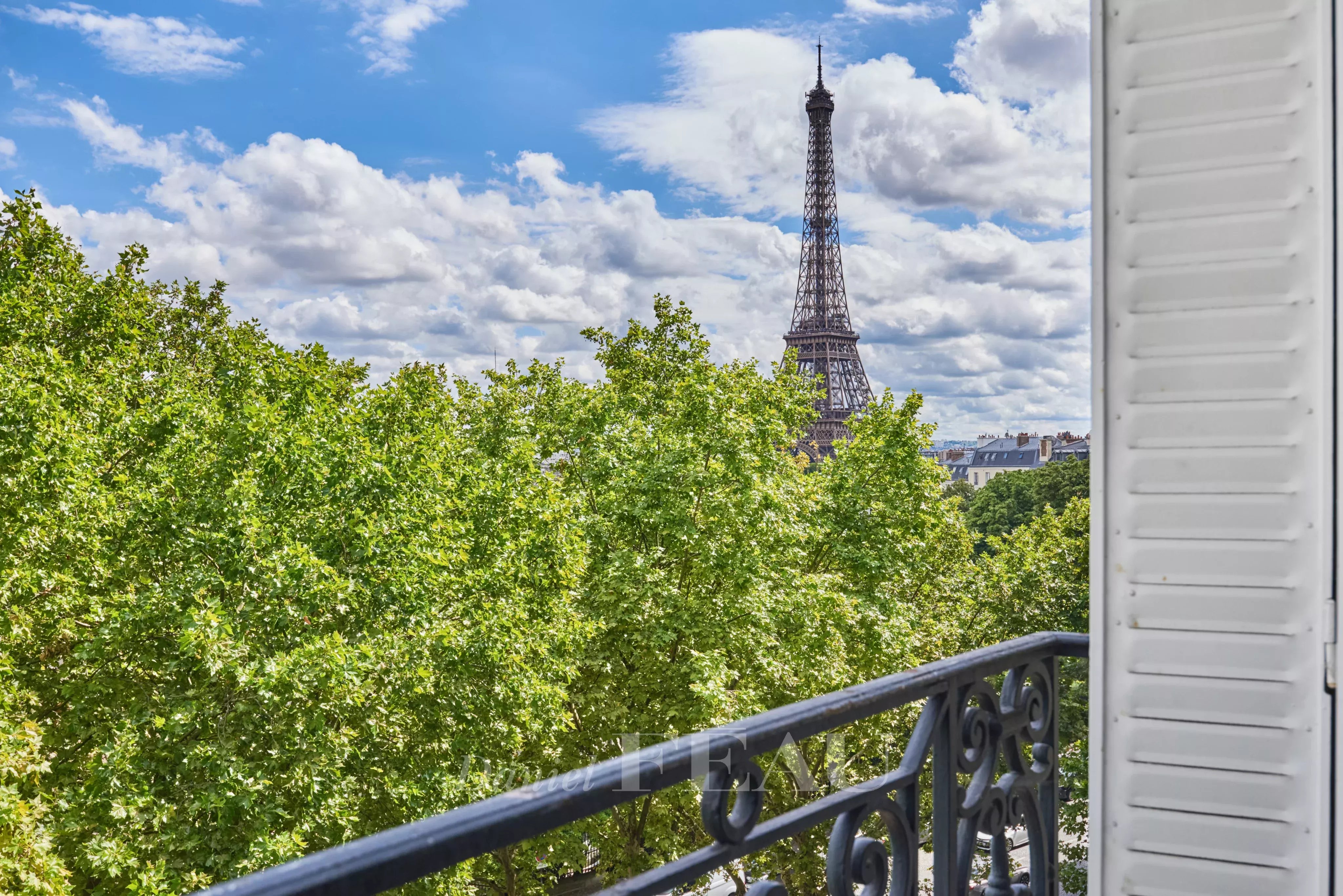 Location Appartement Paris 16ème