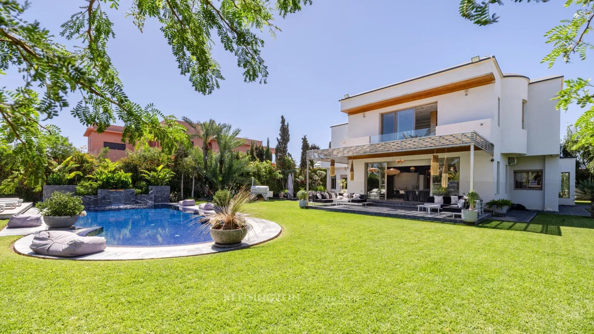 4 Bedroom Villa/Townhouse's Image 4