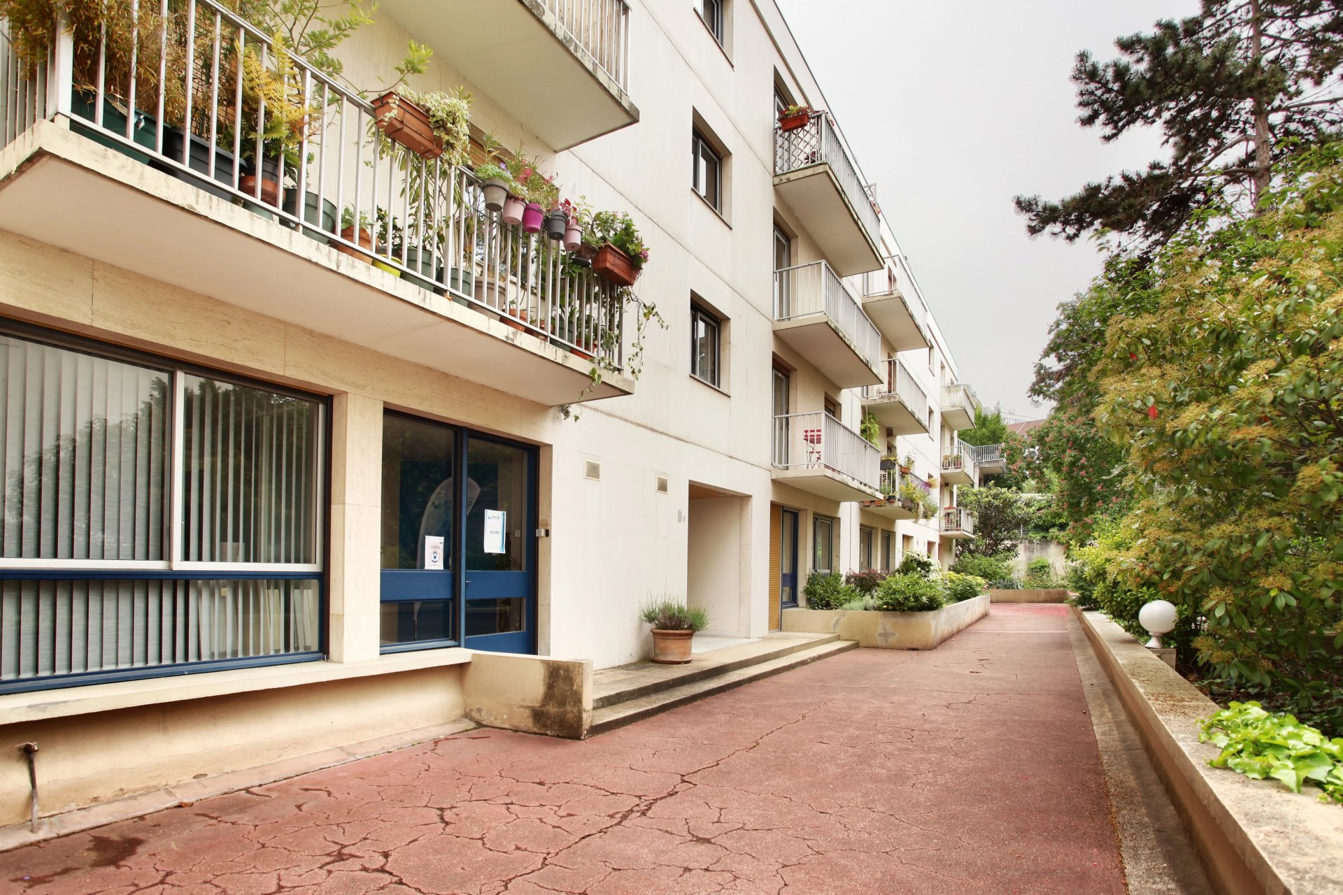 3 Bedroom Apartment/Flat's Image 8
