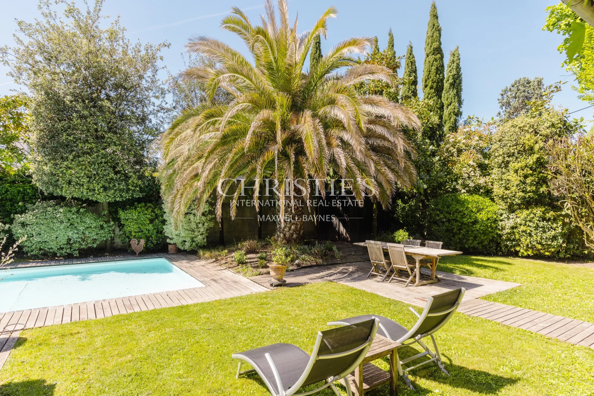 5 Bedroom Villa/Townhouse's Image 17