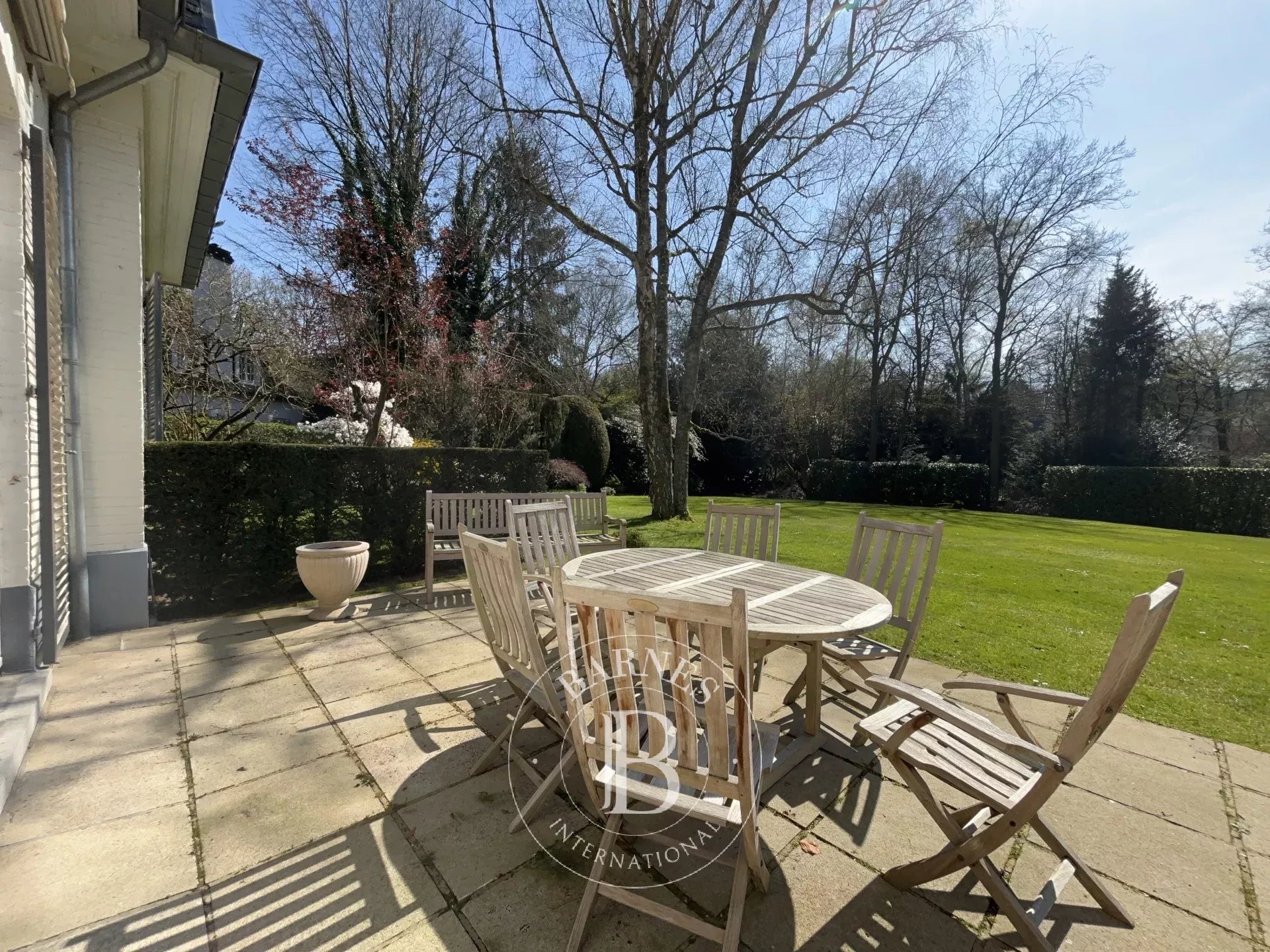 Woluwe-Saint-Pierre - 6 bedrooms villa on 40 ares