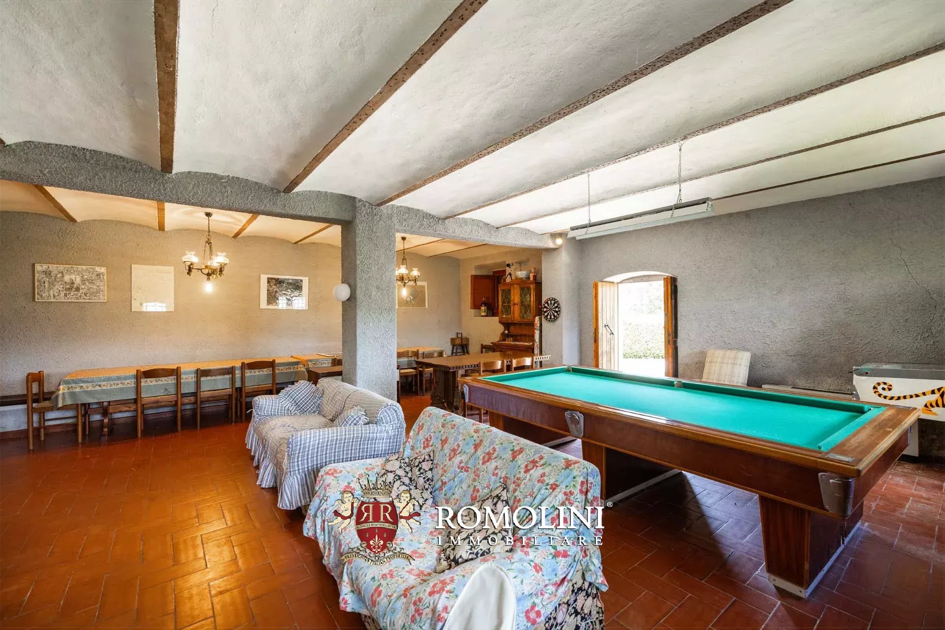 7 Bedroom Villa/Townhouse's Image 9