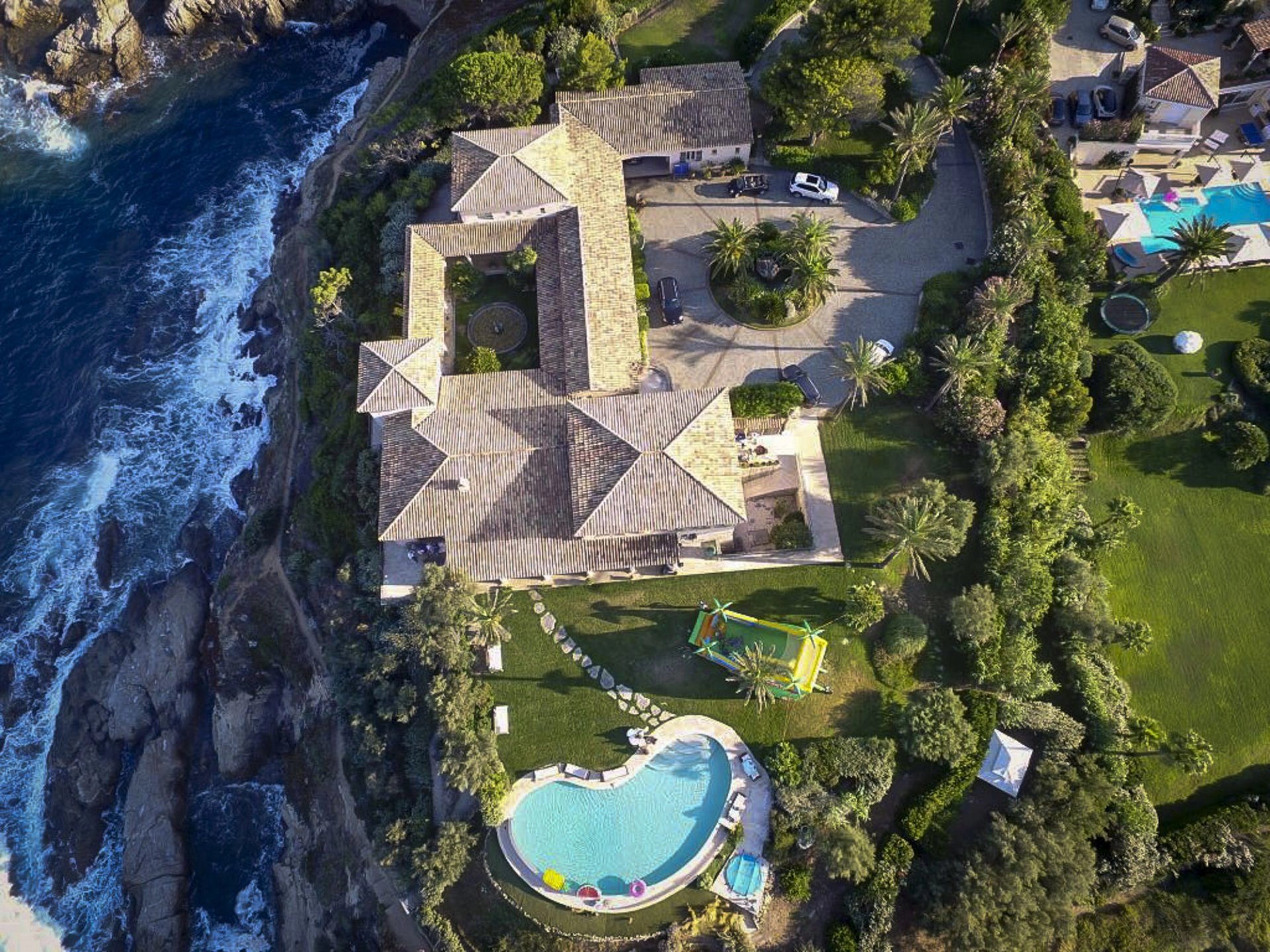 Exclusive seaside retreat in Parcs de Saint-Tropez