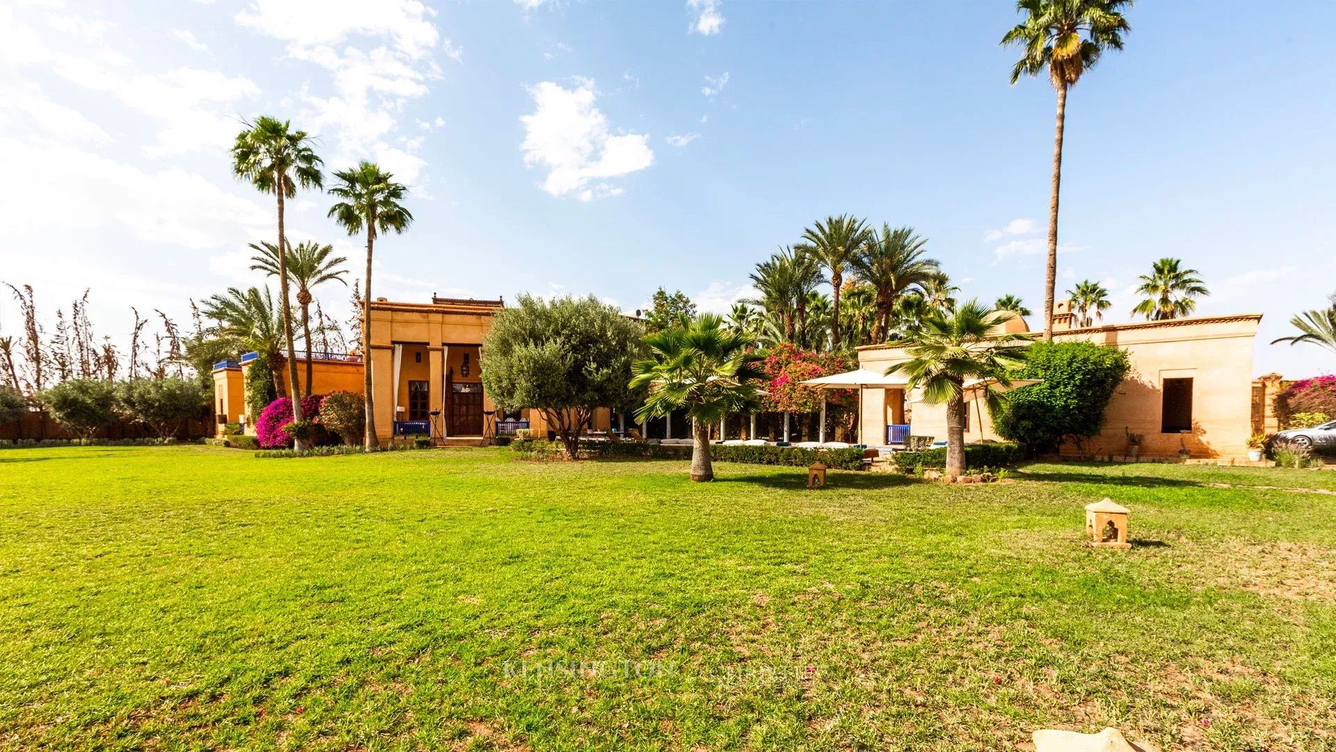 7 Bedroom Villa/Townhouse's Image 3