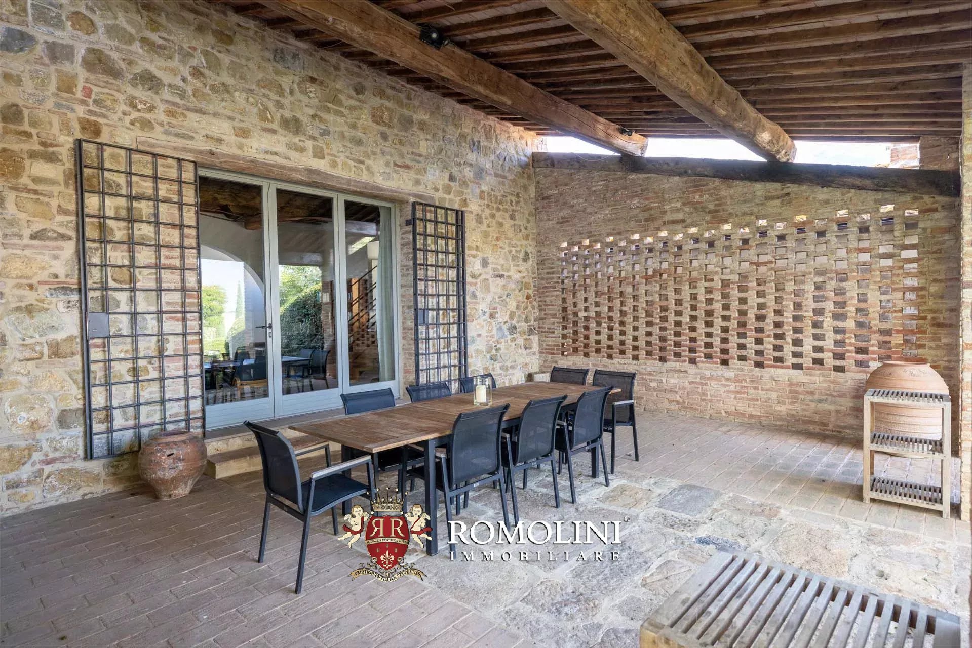 12 Bedroom Villa/Townhouse's Image 32