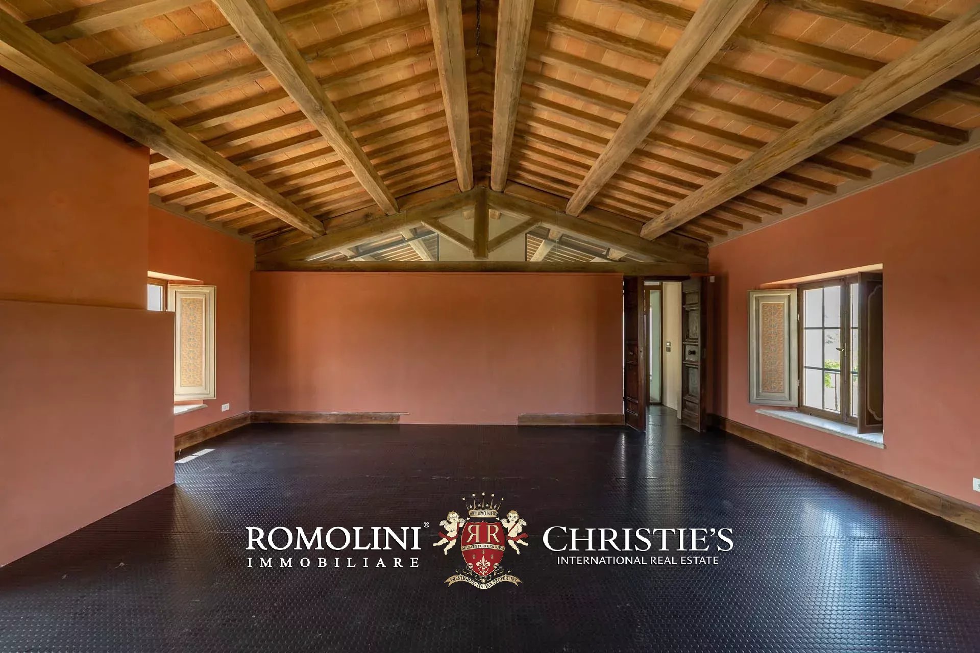 17 Bedroom Villa/Townhouse's Image 168
