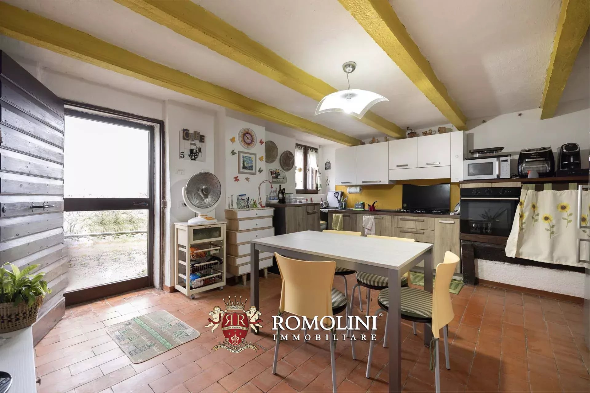 9 Bedroom Villa/Townhouse's Image 23