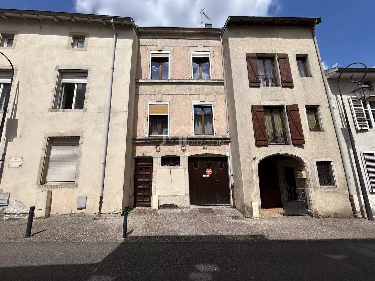 Agence immobilière de 